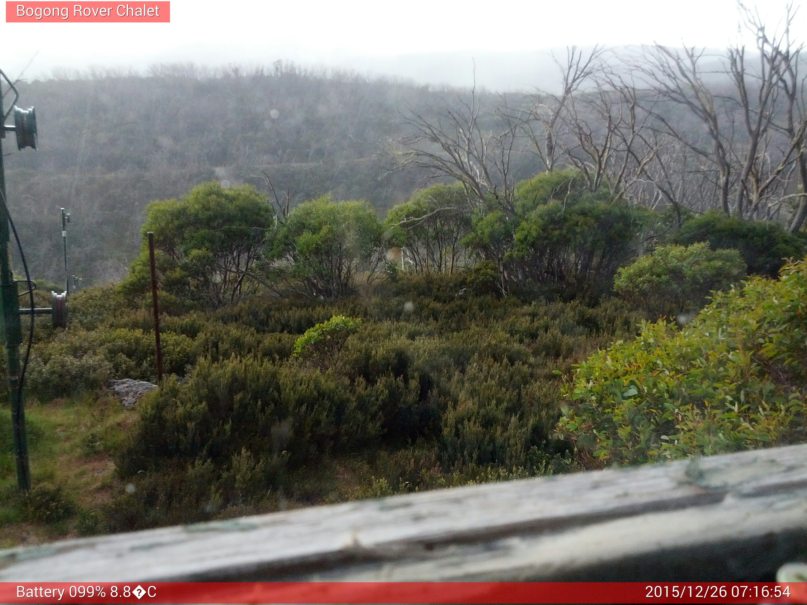 Bogong Web Cam 7:16am Saturday 26th of December 2015