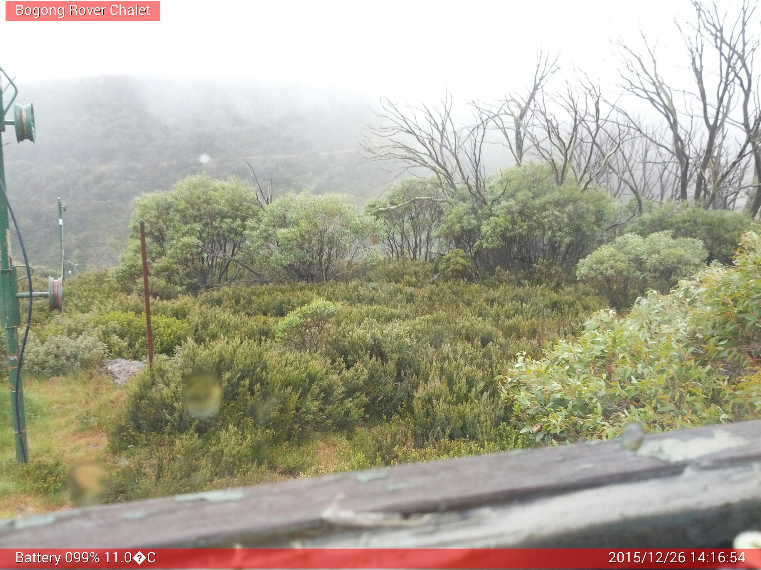 Bogong Web Cam 2:16pm Saturday 26th of December 2015