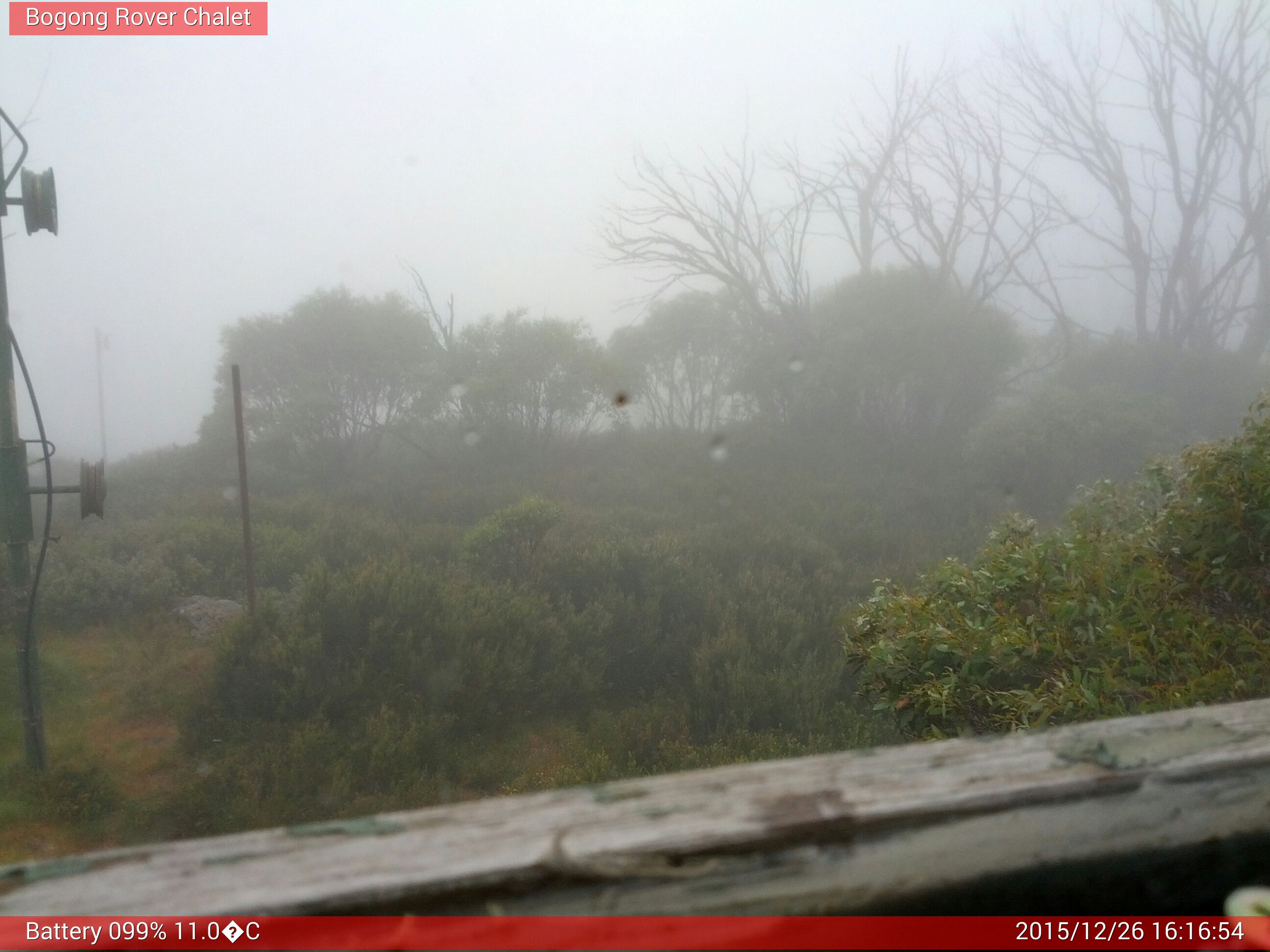 Bogong Web Cam 4:16pm Saturday 26th of December 2015