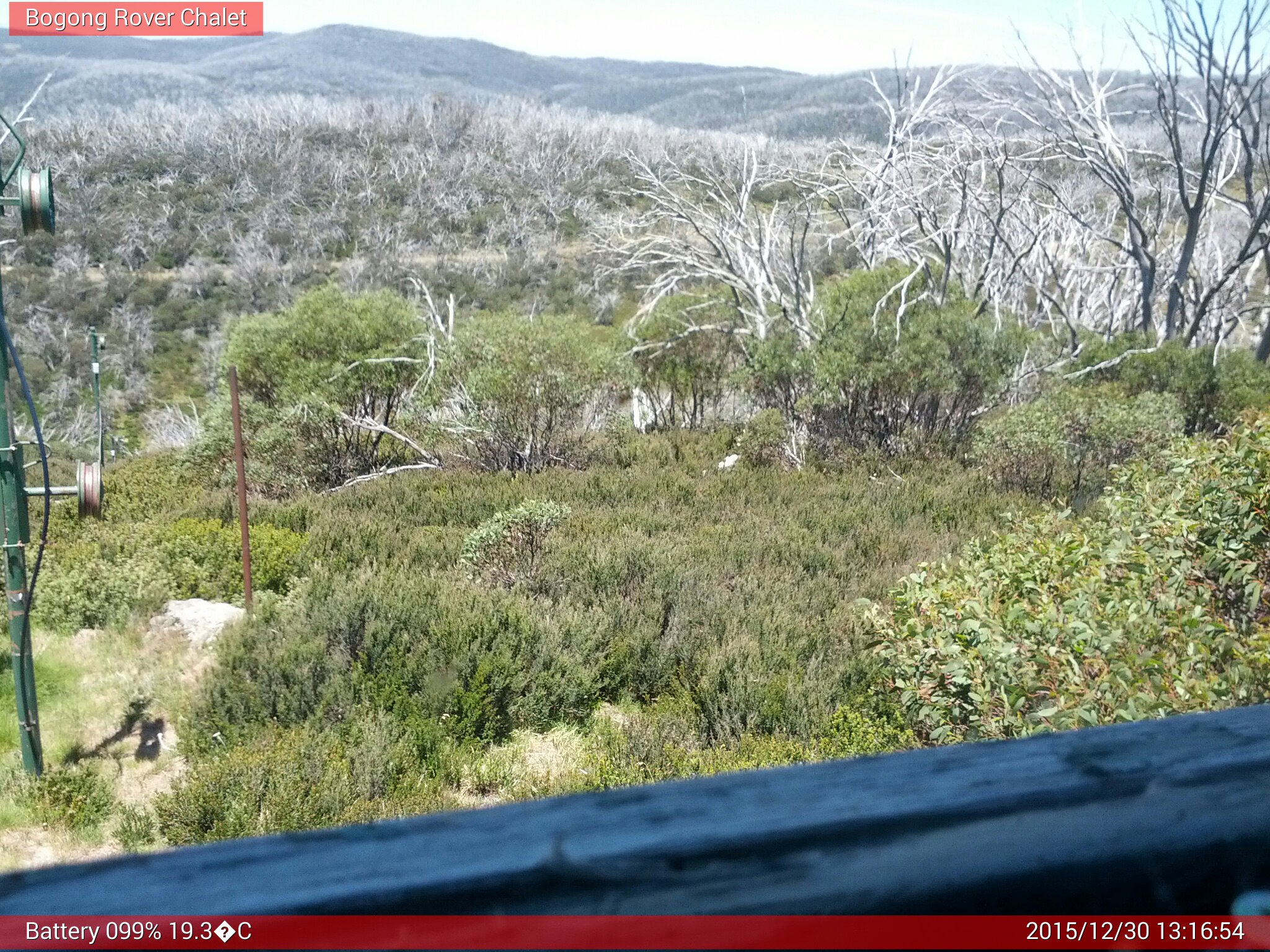 Bogong Web Cam 1:16pm Wednesday 30th of December 2015