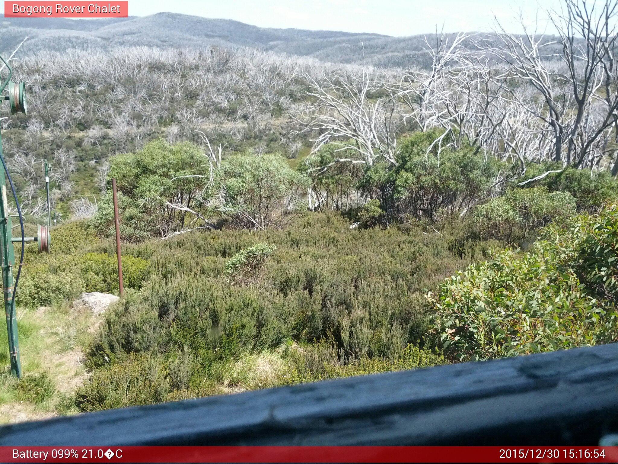 Bogong Web Cam 3:16pm Wednesday 30th of December 2015