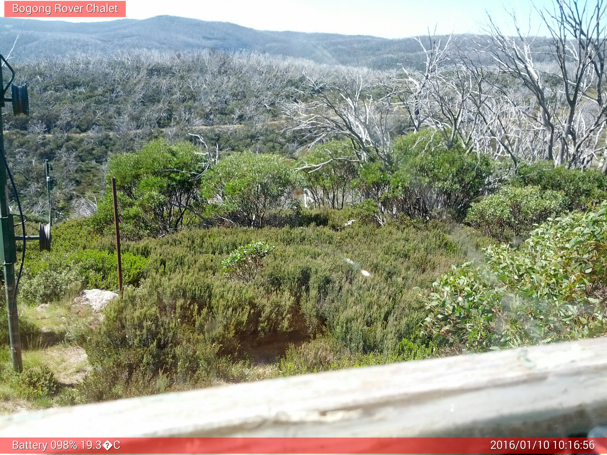 Bogong Web Cam 10:16am Sunday 10th of January 2016