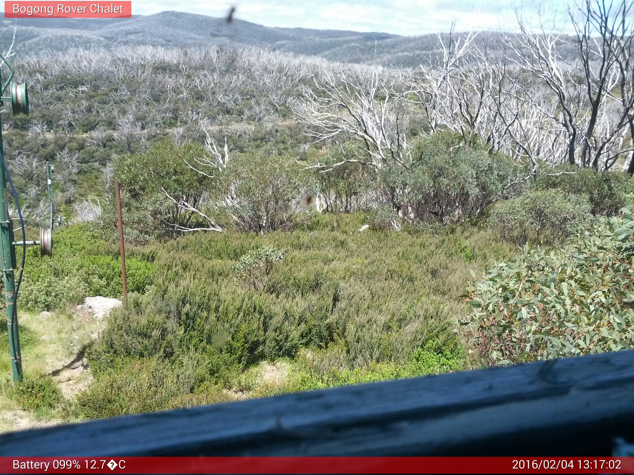 Bogong Web Cam 1:17pm Thursday 4th of February 2016