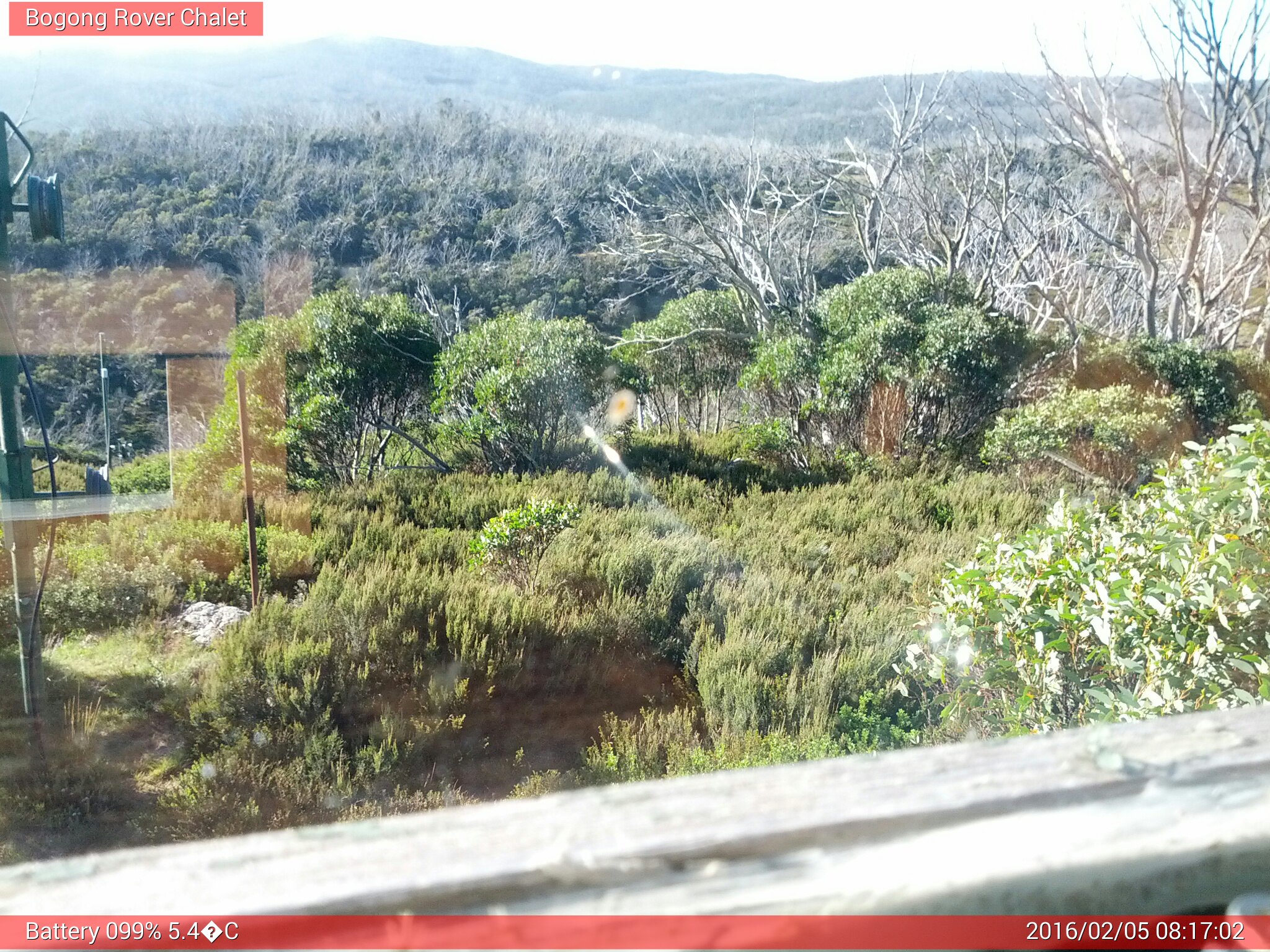 Bogong Web Cam 8:17am Friday 5th of February 2016