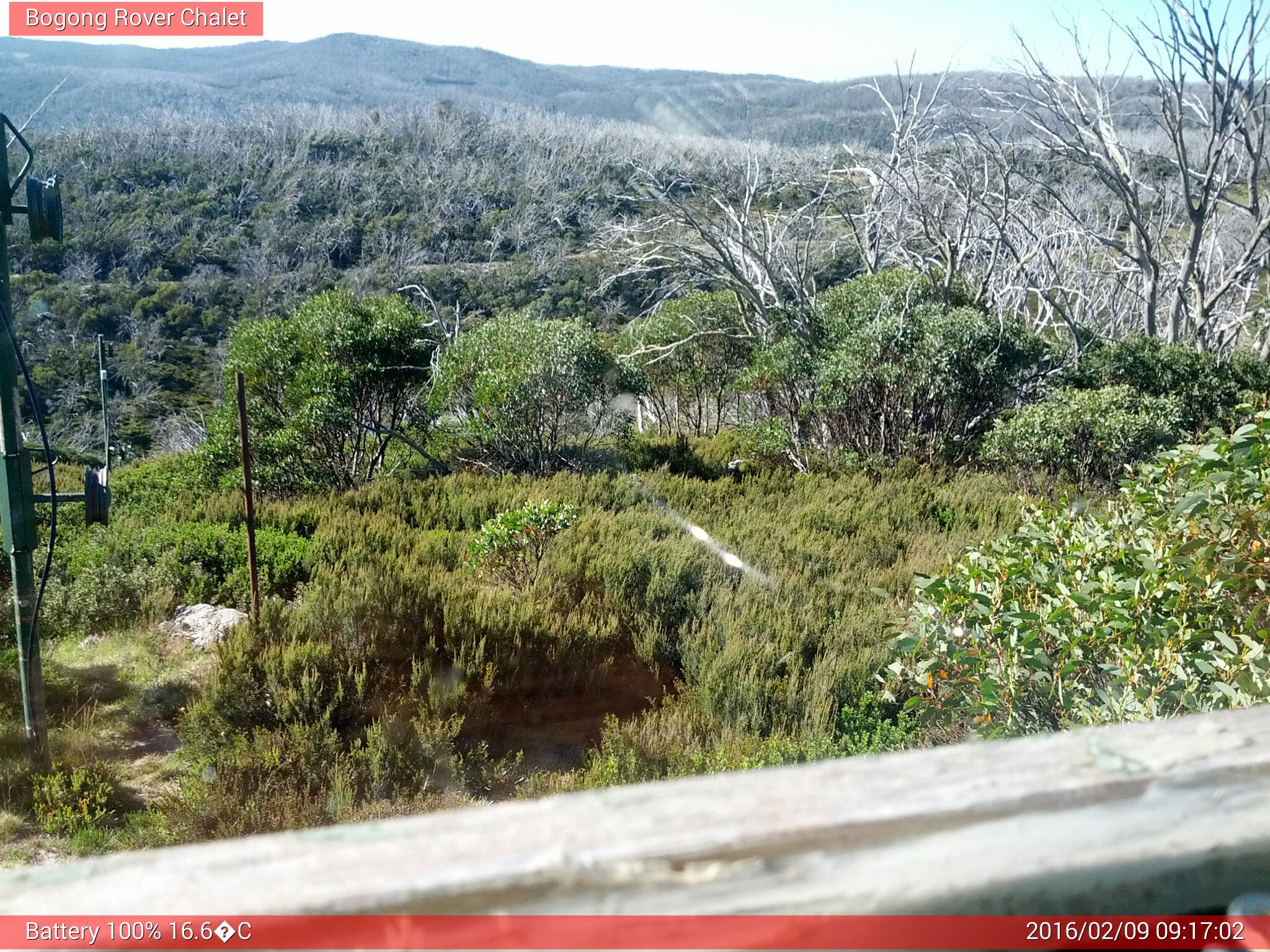 Bogong Web Cam 9:17am Tuesday 9th of February 2016