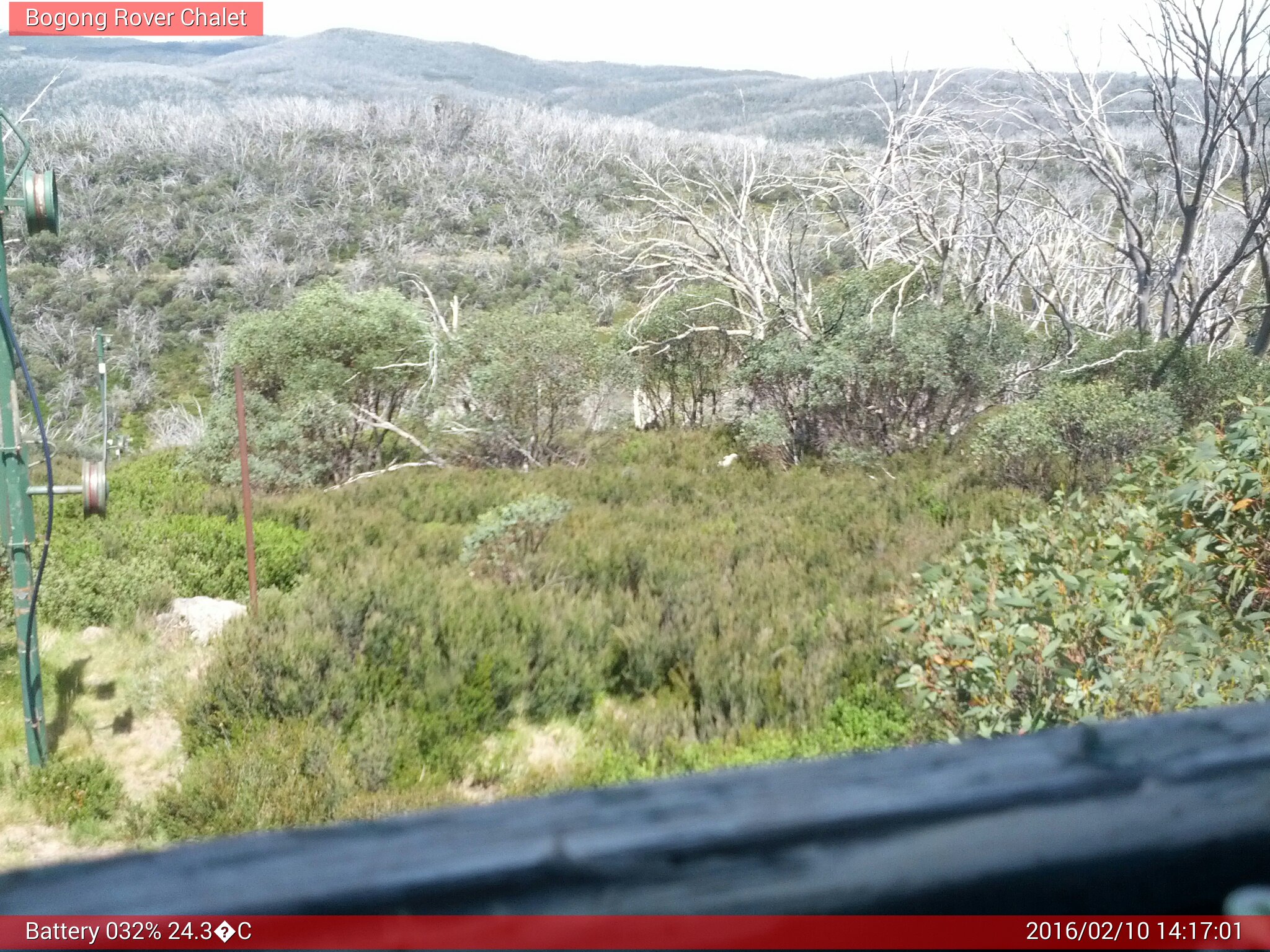 Bogong Web Cam 2:16pm Wednesday 10th of February 2016