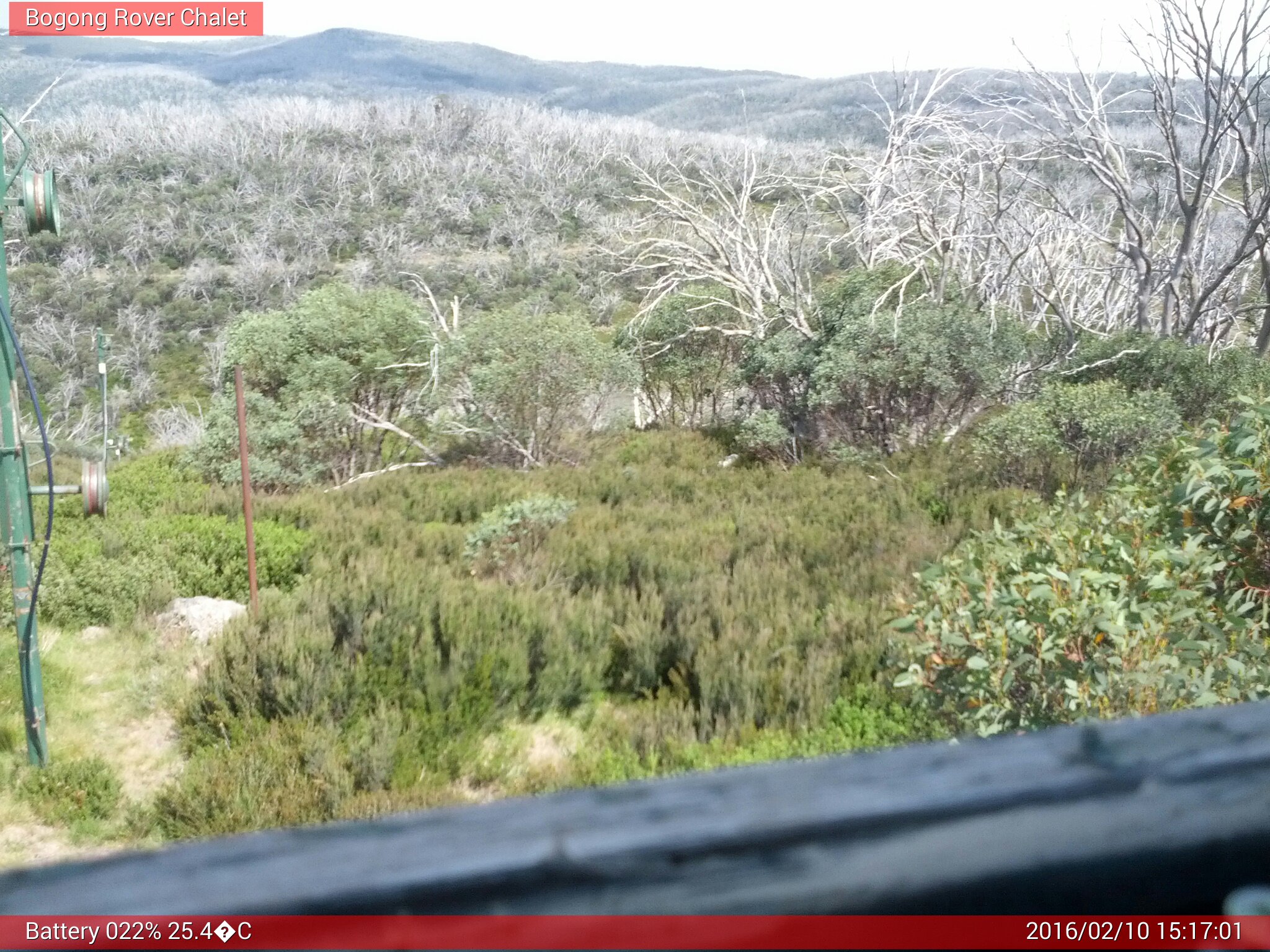 Bogong Web Cam 3:16pm Wednesday 10th of February 2016