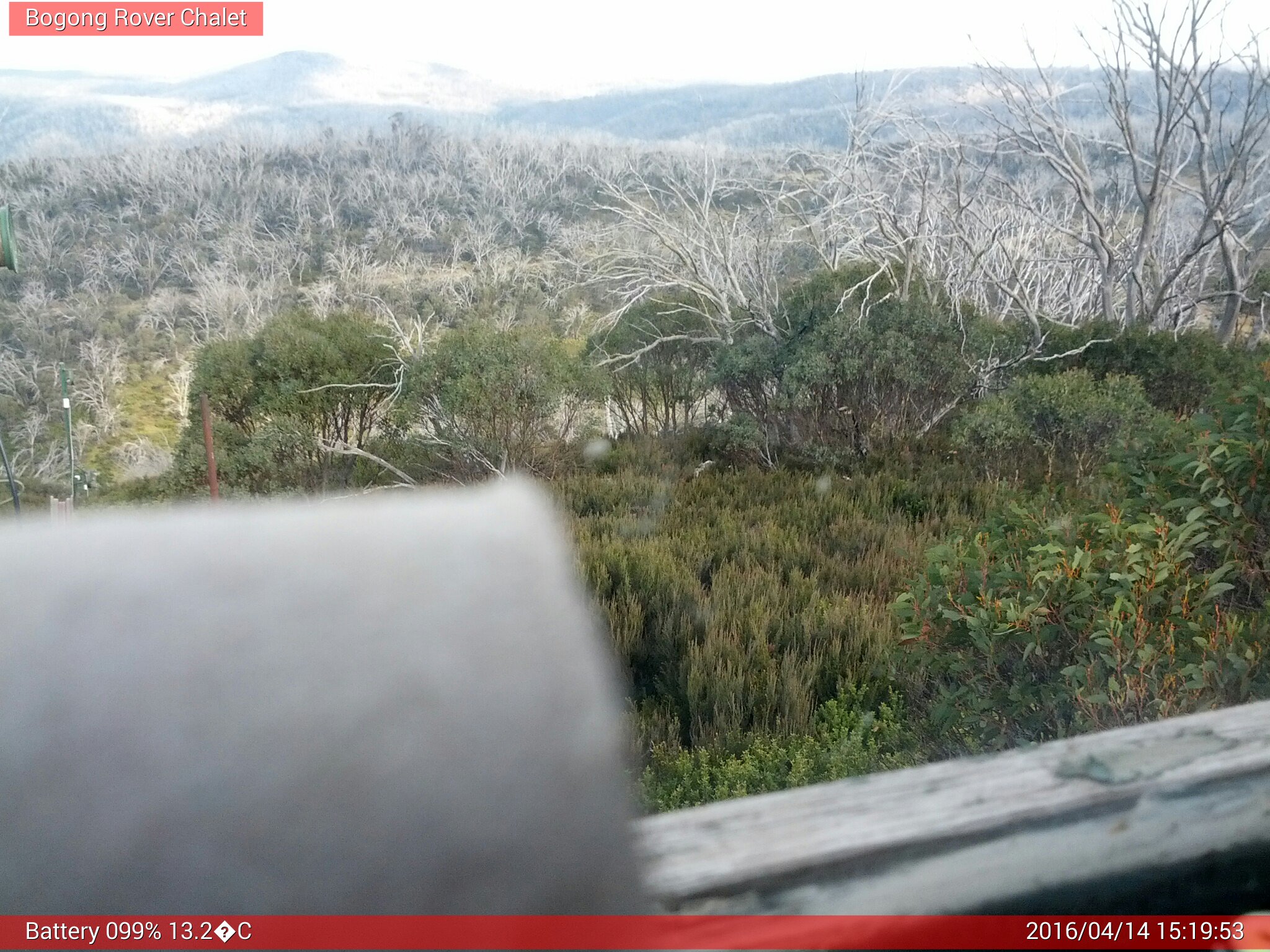 Bogong Web Cam 3:19pm Thursday 14th of April 2016