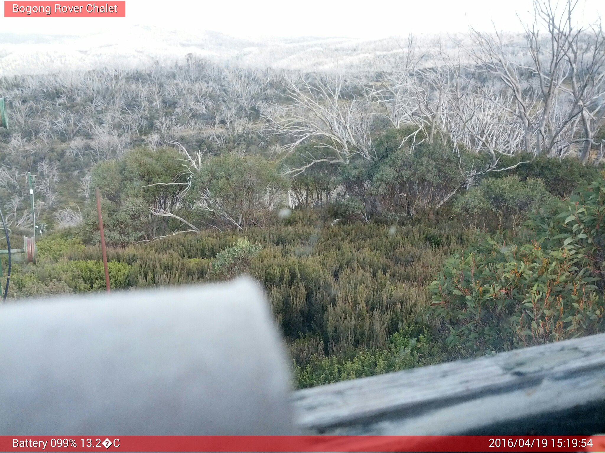 Bogong Web Cam 3:19pm Tuesday 19th of April 2016