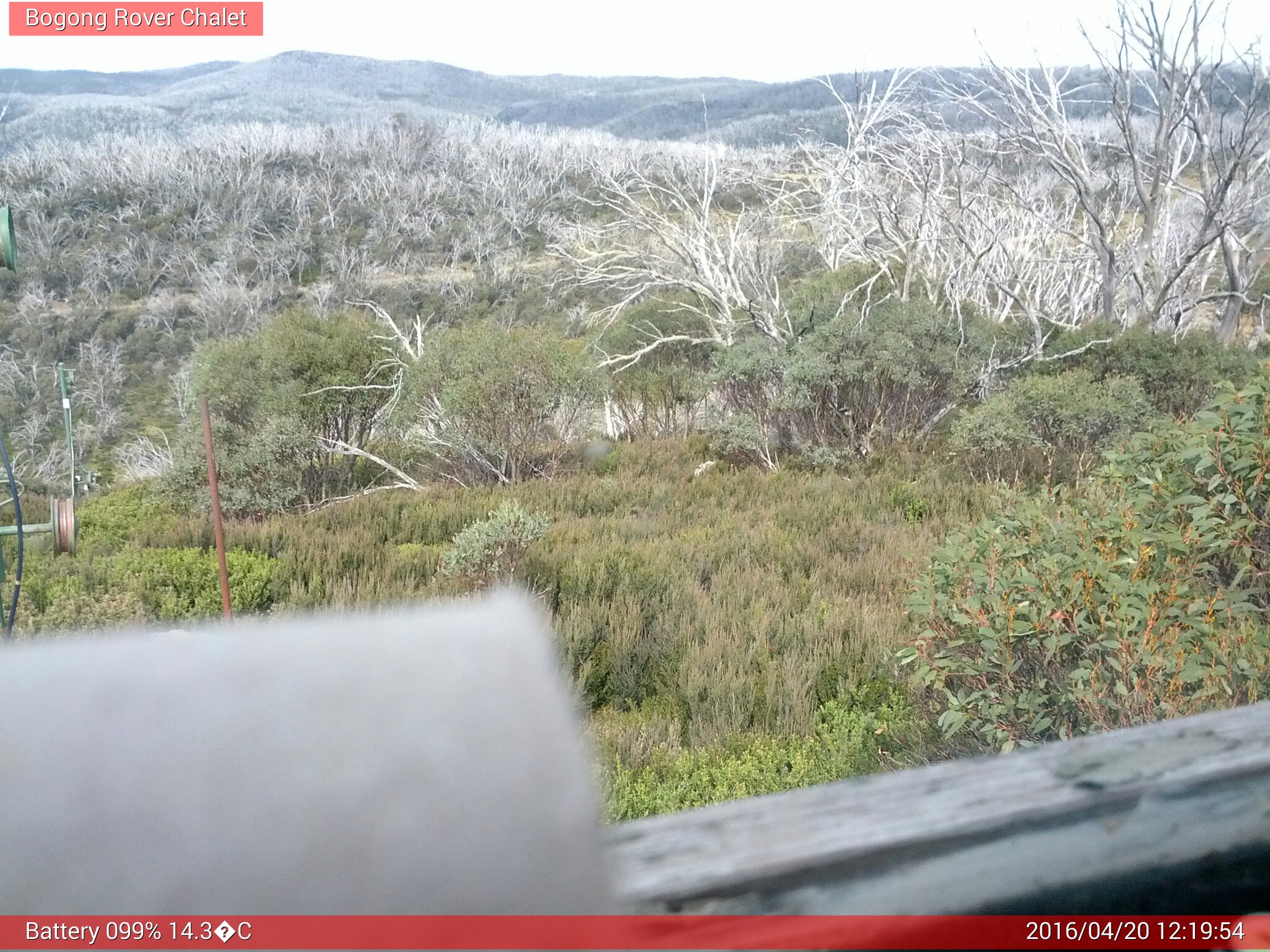 Bogong Web Cam 12:19pm Wednesday 20th of April 2016