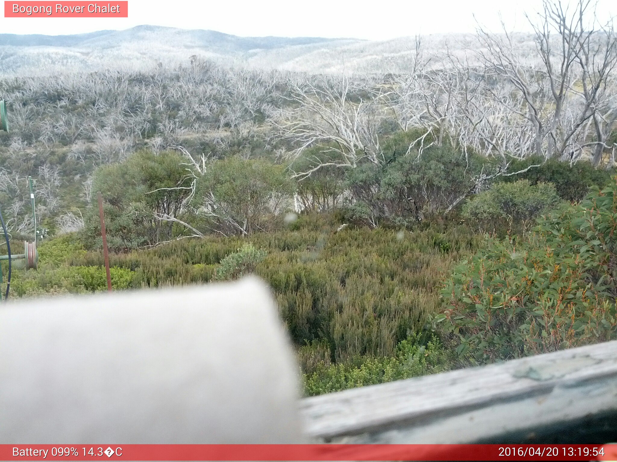 Bogong Web Cam 1:19pm Wednesday 20th of April 2016