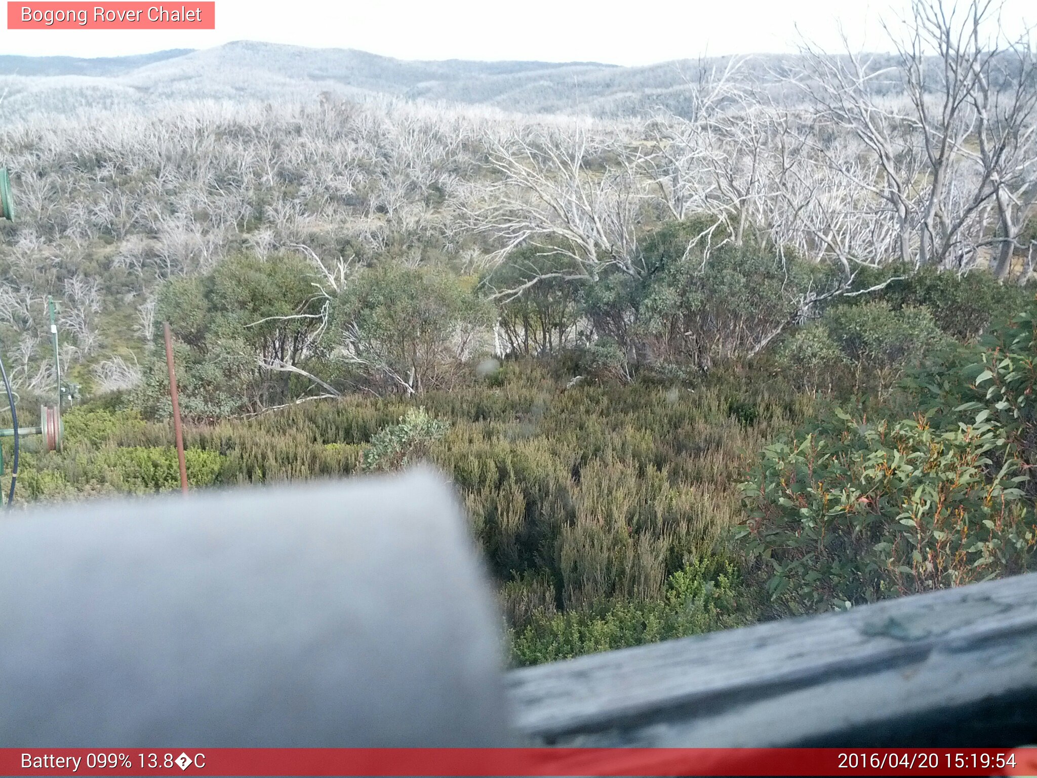 Bogong Web Cam 3:19pm Wednesday 20th of April 2016