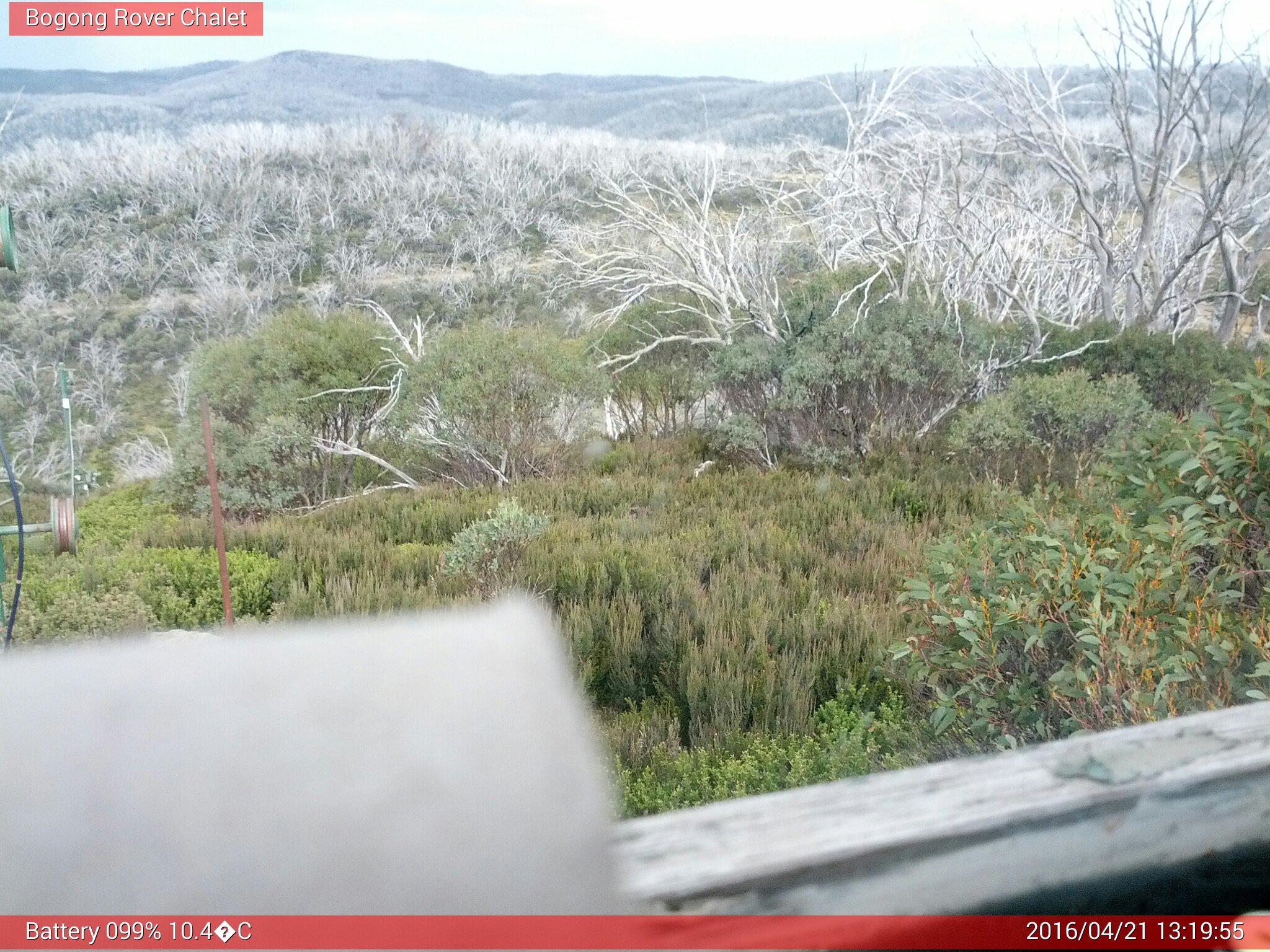 Bogong Web Cam 1:19pm Thursday 21st of April 2016