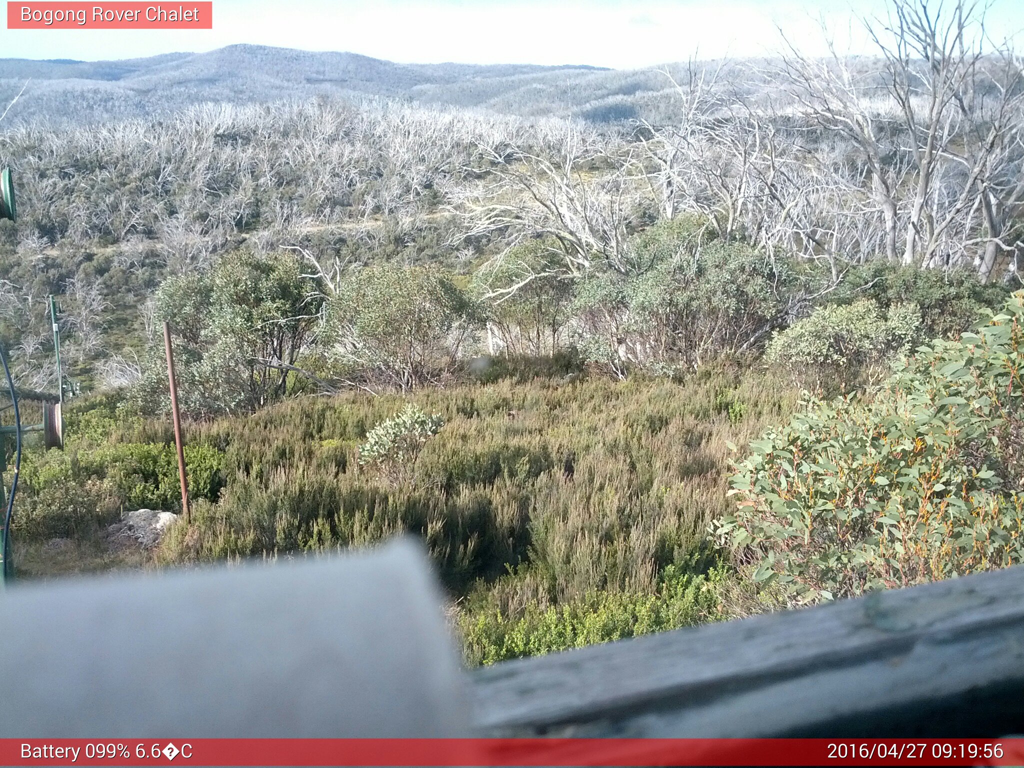 Bogong Web Cam 9:19am Wednesday 27th of April 2016