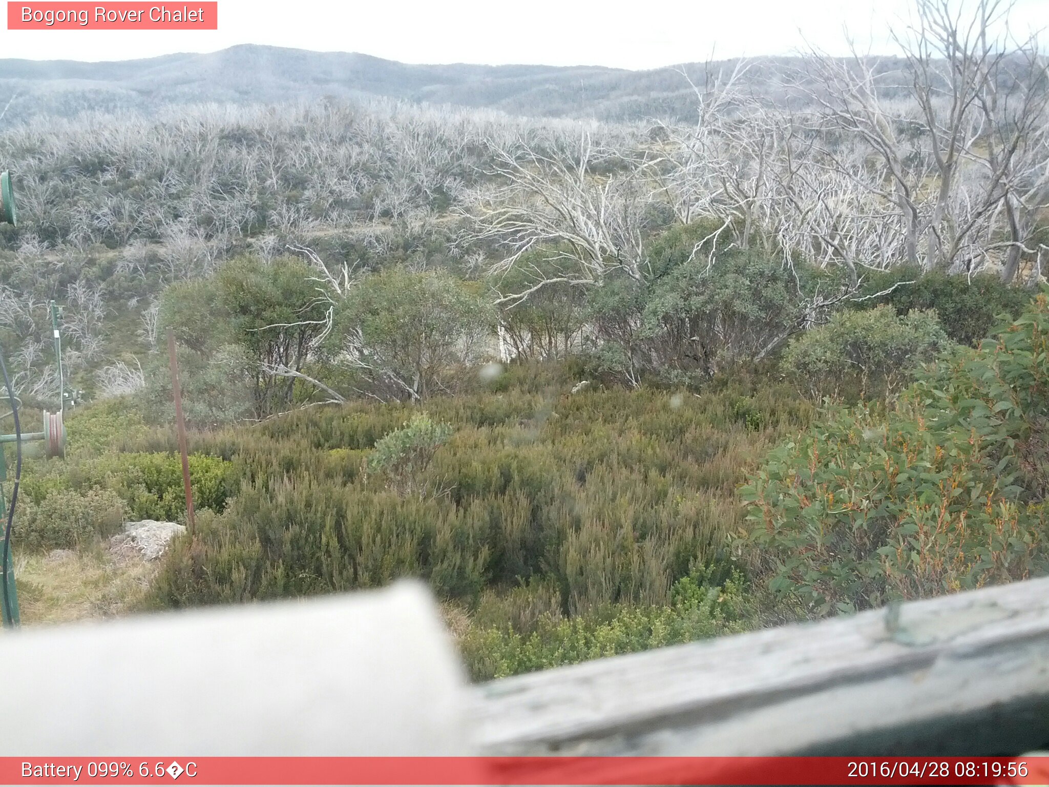 Bogong Web Cam 8:19am Thursday 28th of April 2016