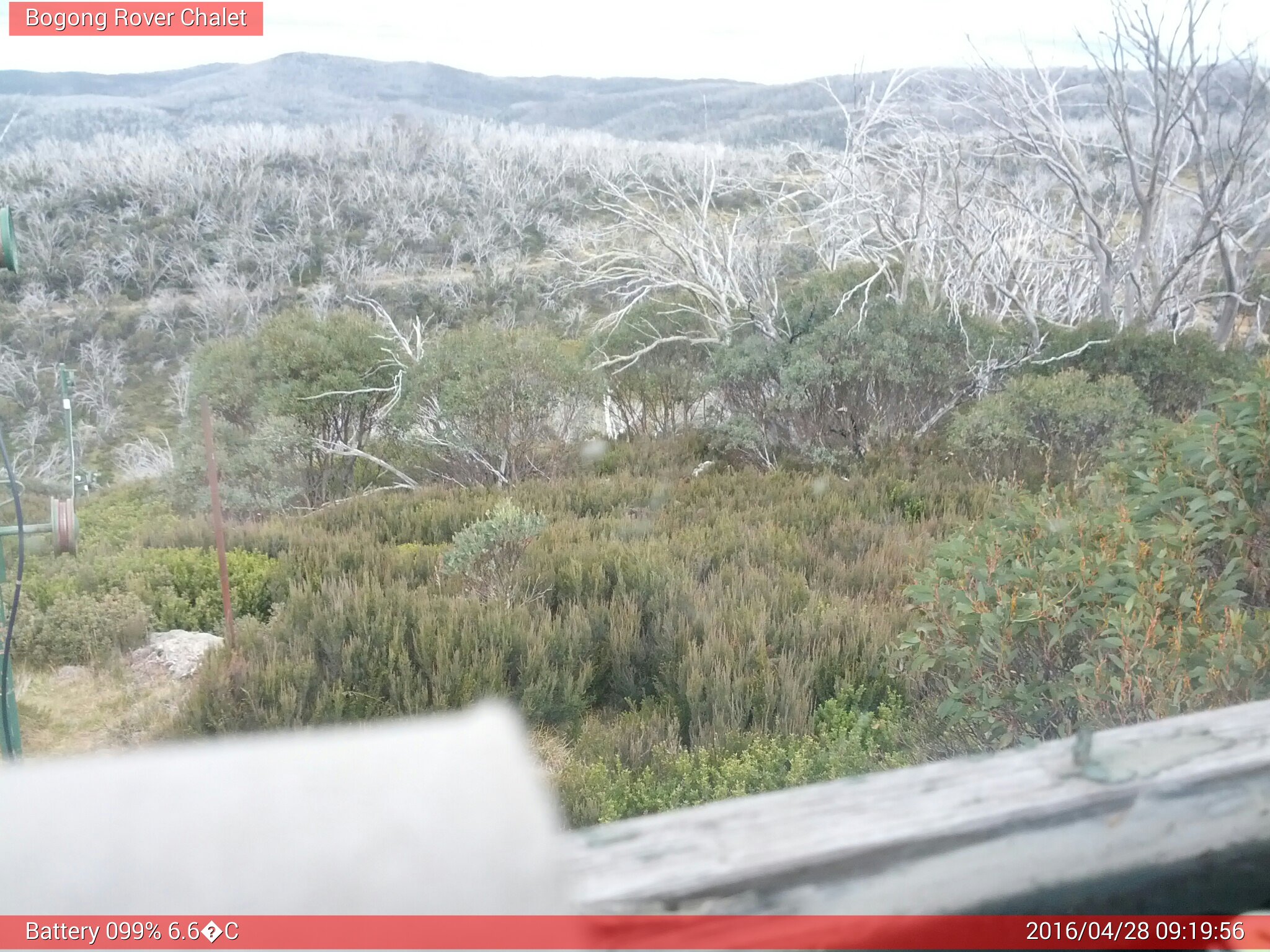 Bogong Web Cam 9:19am Thursday 28th of April 2016