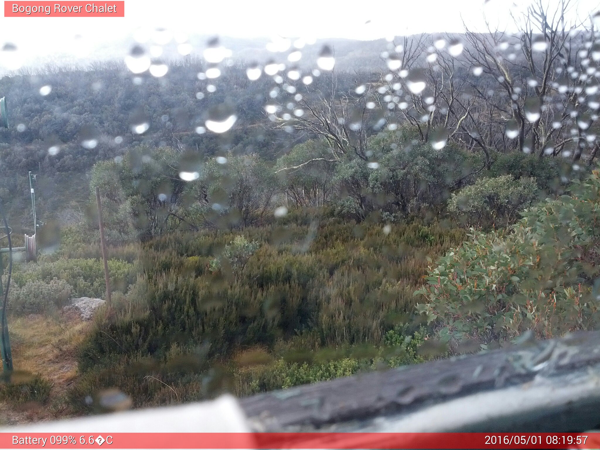 Bogong Web Cam 8:19am Sunday 1st of May 2016