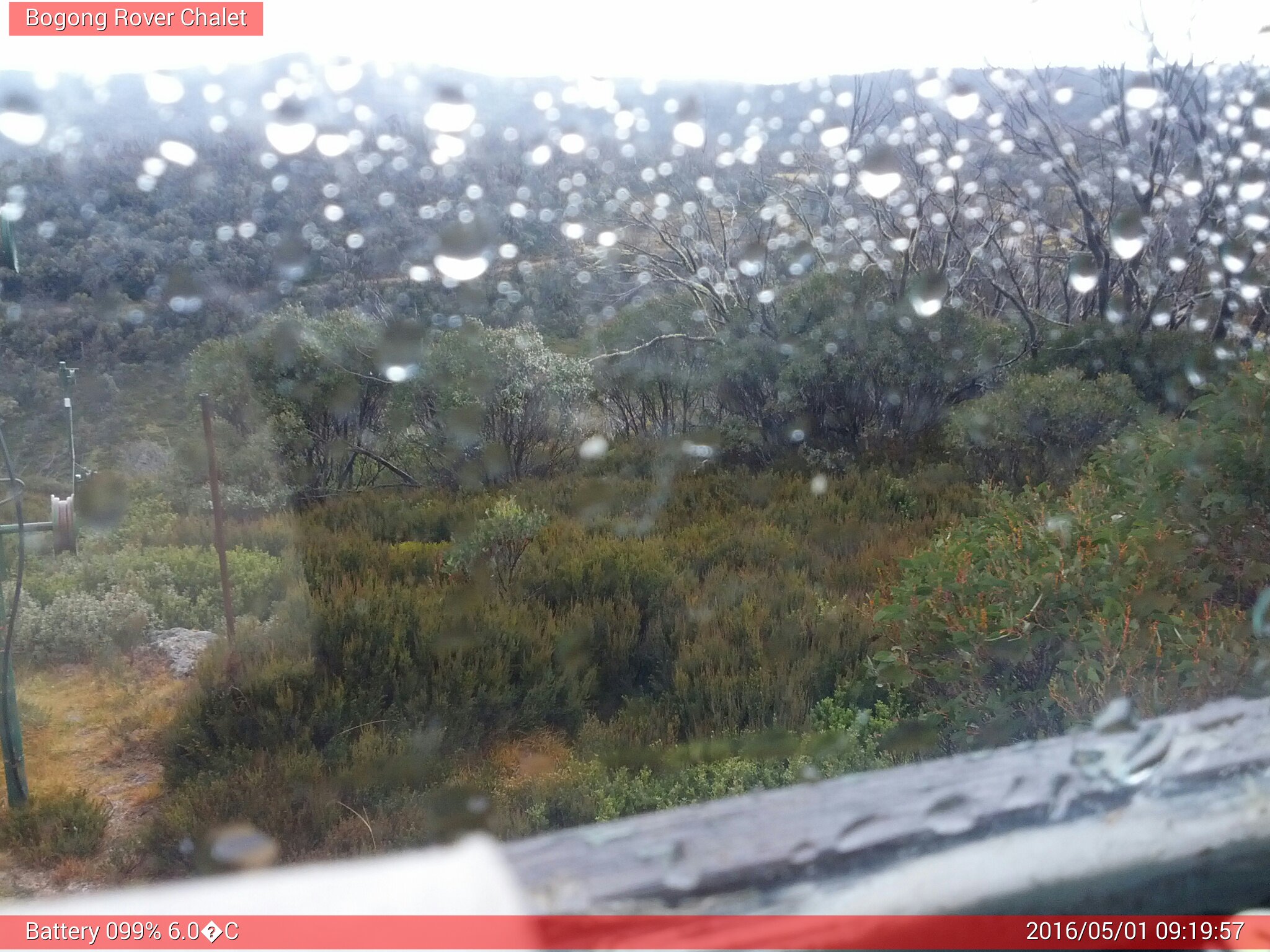 Bogong Web Cam 9:19am Sunday 1st of May 2016