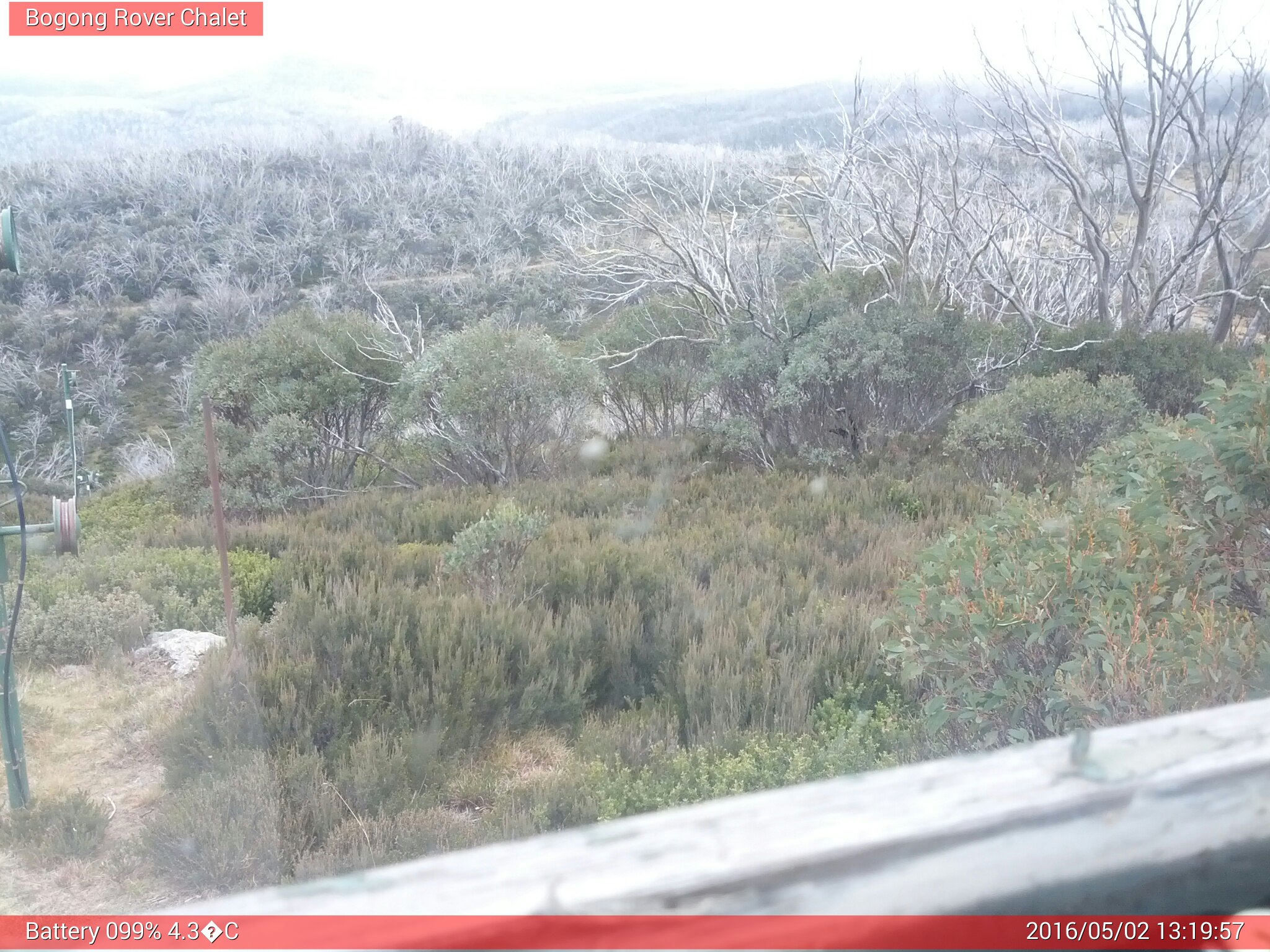 Bogong Web Cam 1:19pm Monday 2nd of May 2016