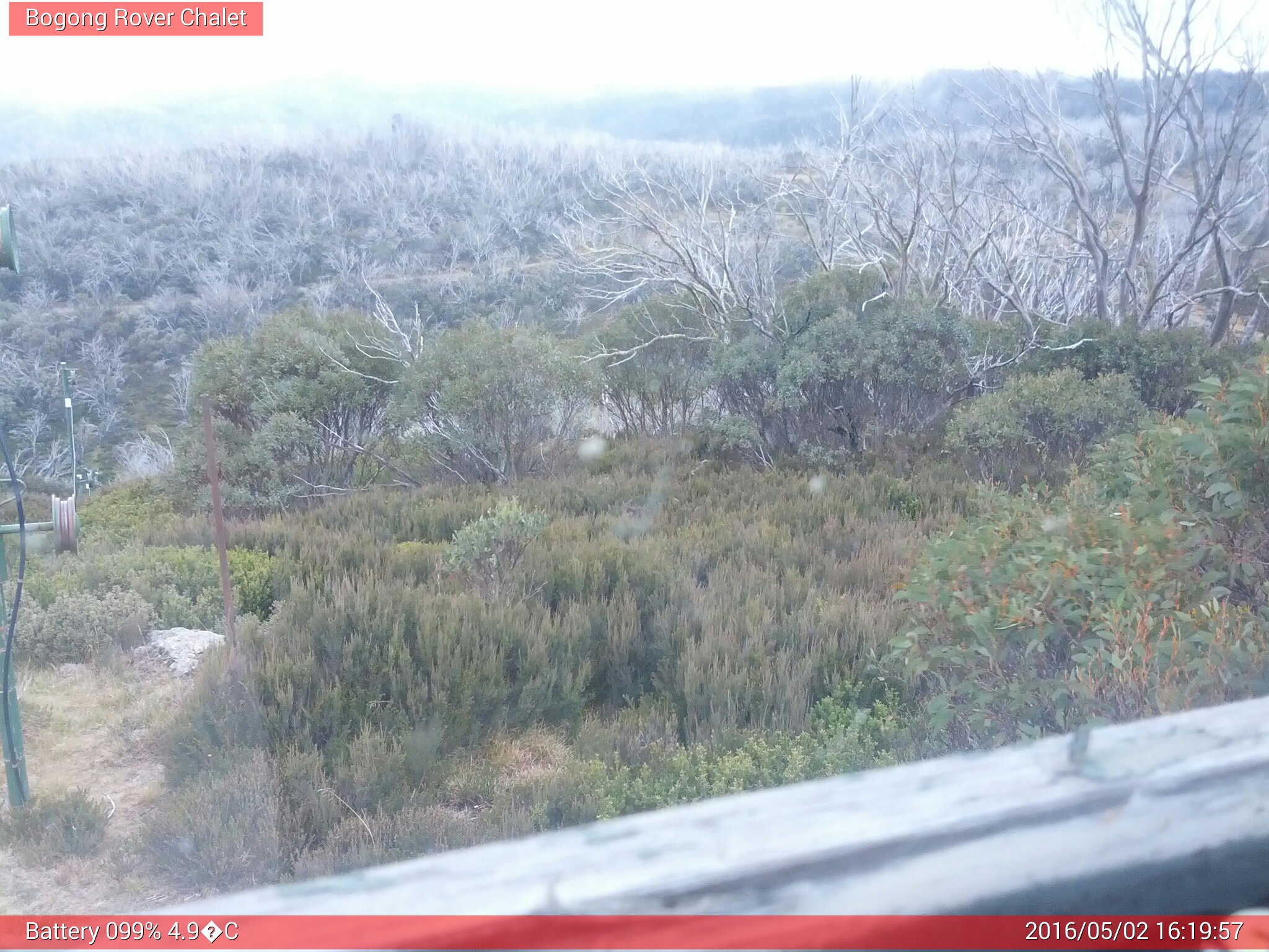 Bogong Web Cam 4:19pm Monday 2nd of May 2016