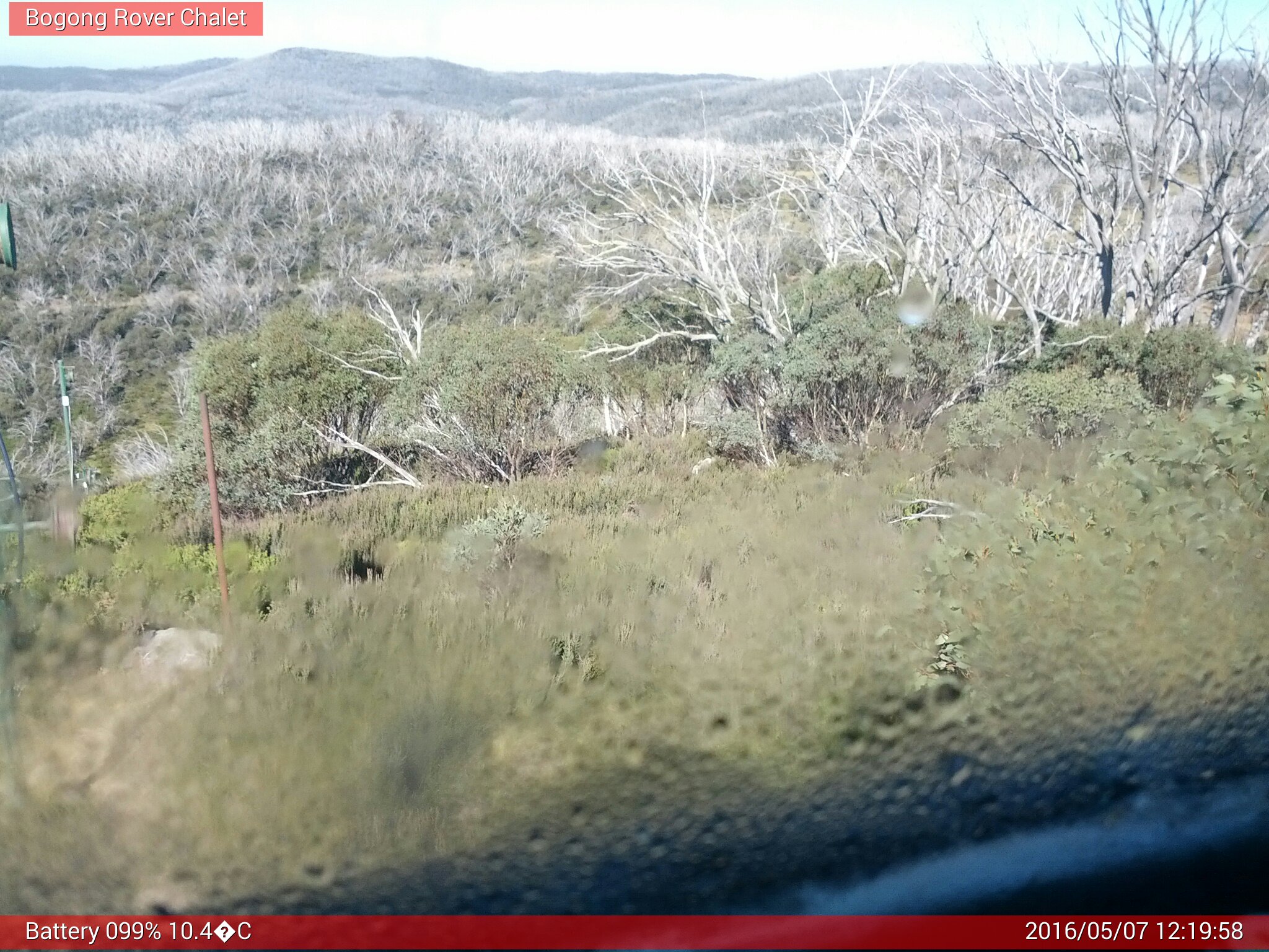 Bogong Web Cam 12:19pm Saturday 7th of May 2016