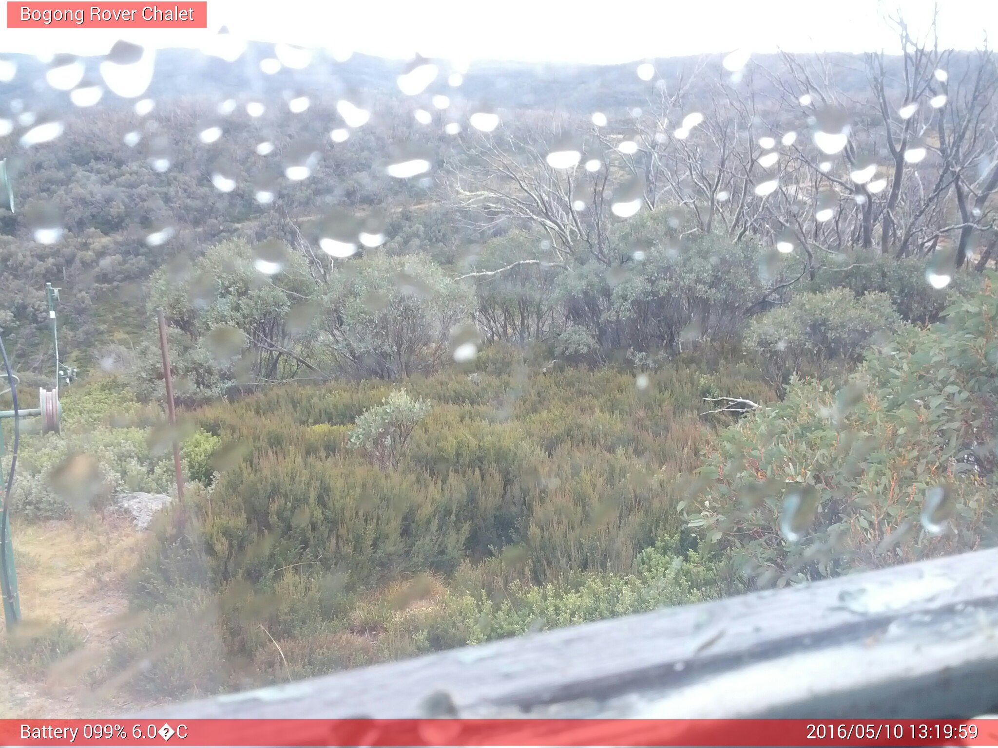 Bogong Web Cam 1:19pm Tuesday 10th of May 2016