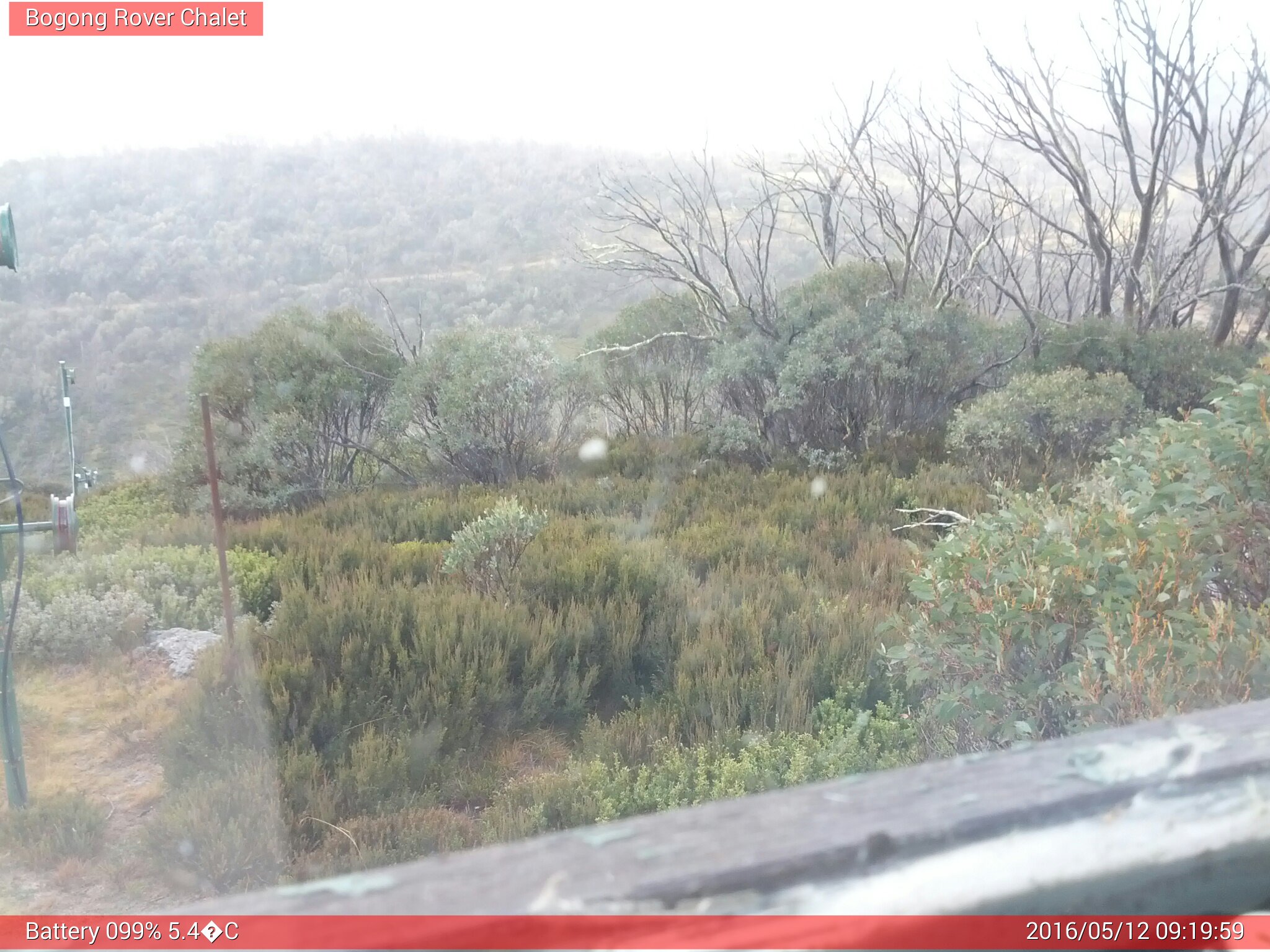 Bogong Web Cam 9:19am Thursday 12th of May 2016