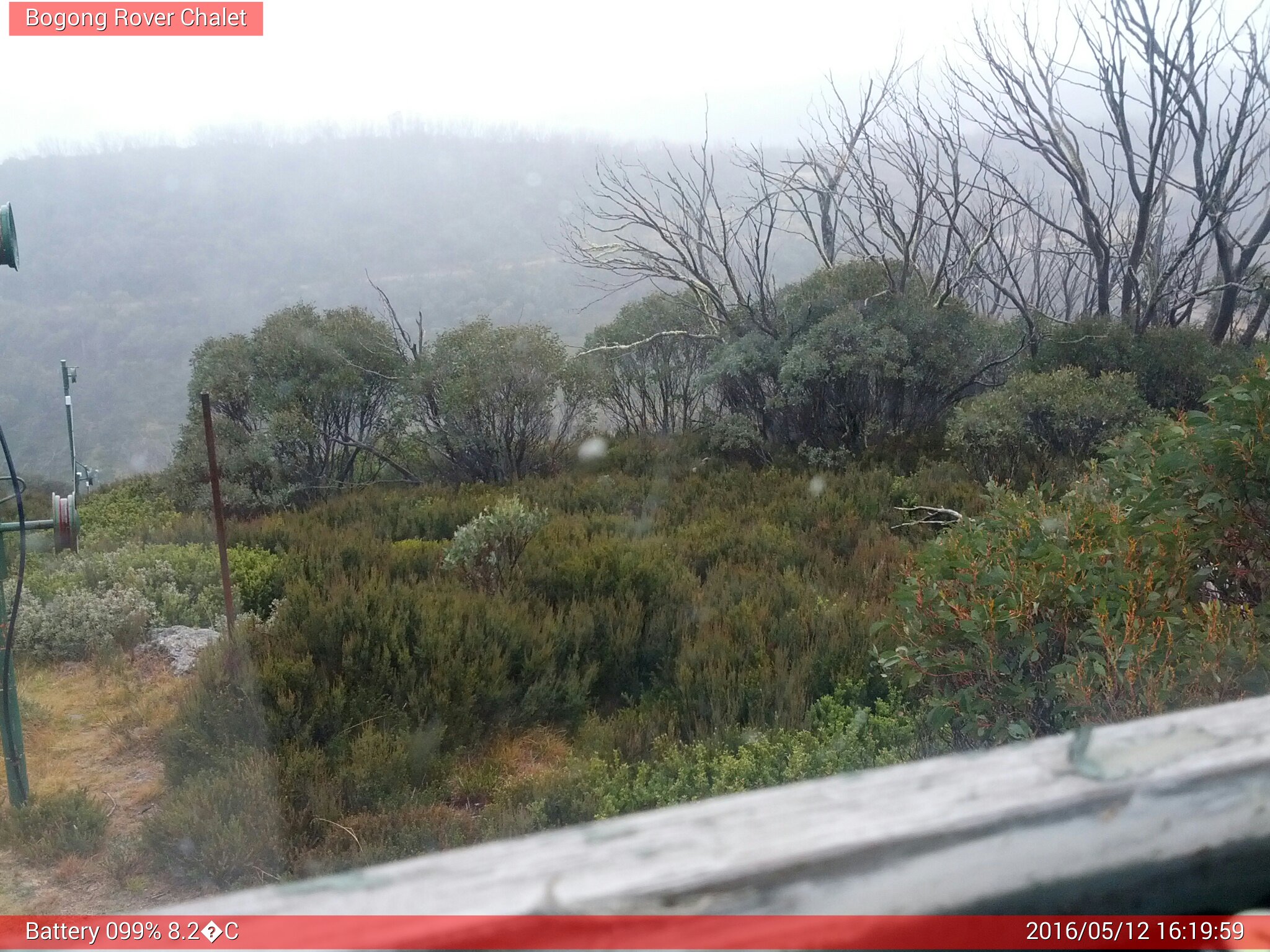 Bogong Web Cam 4:19pm Thursday 12th of May 2016