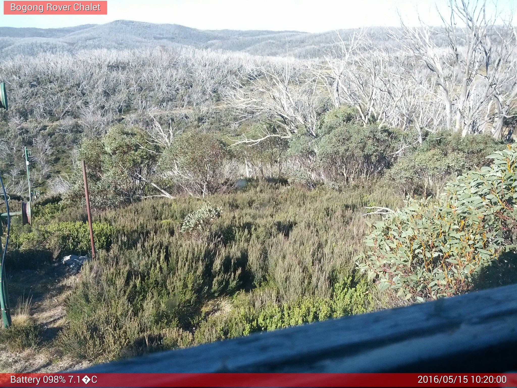 Bogong Web Cam 10:19am Sunday 15th of May 2016