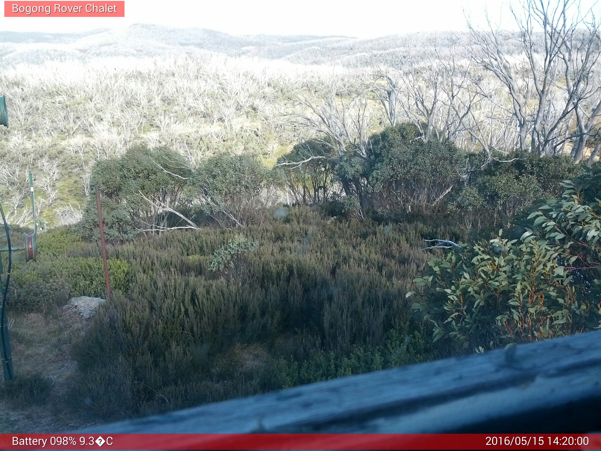 Bogong Web Cam 2:19pm Sunday 15th of May 2016