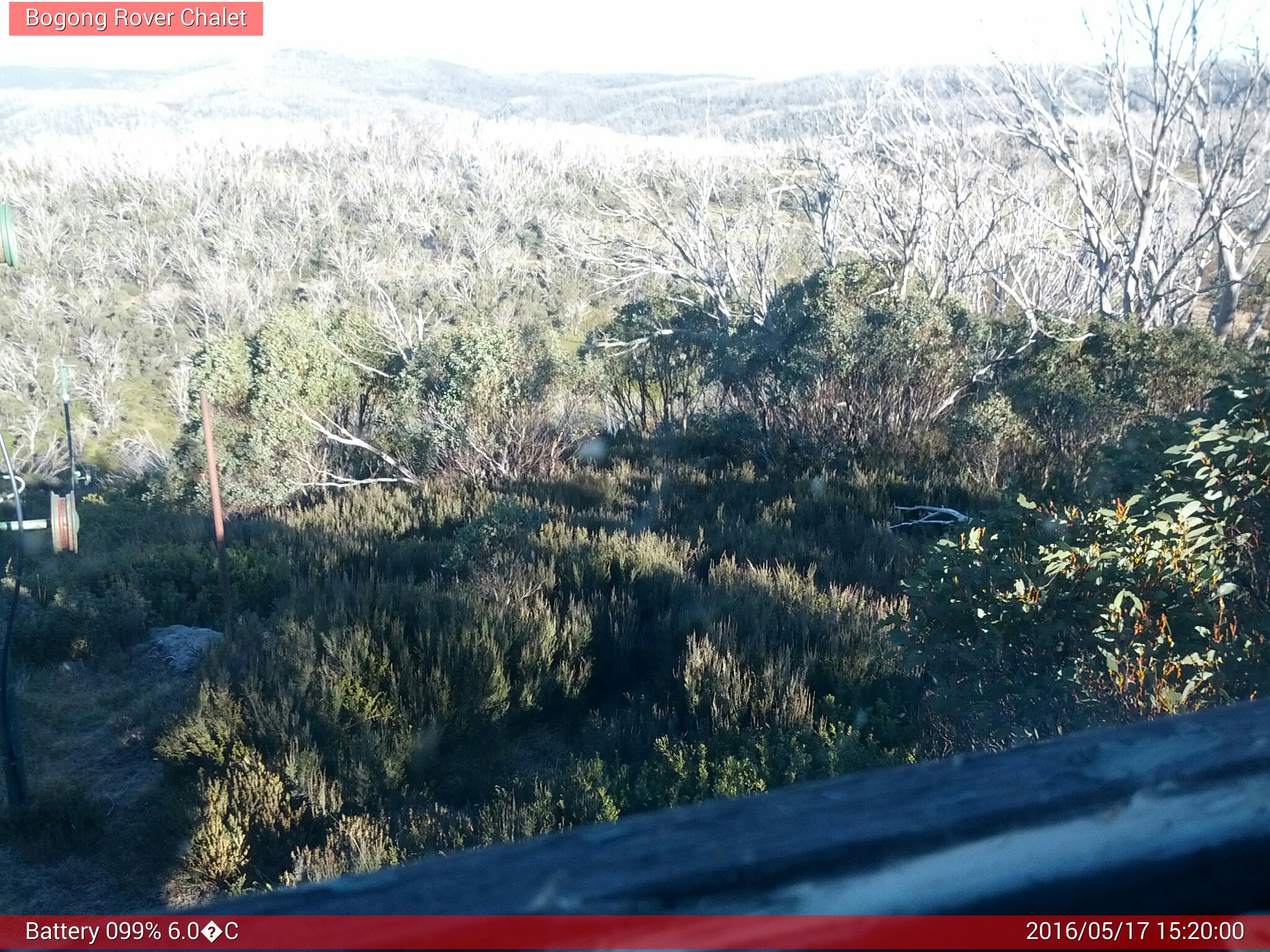 Bogong Web Cam 3:20pm Tuesday 17th of May 2016