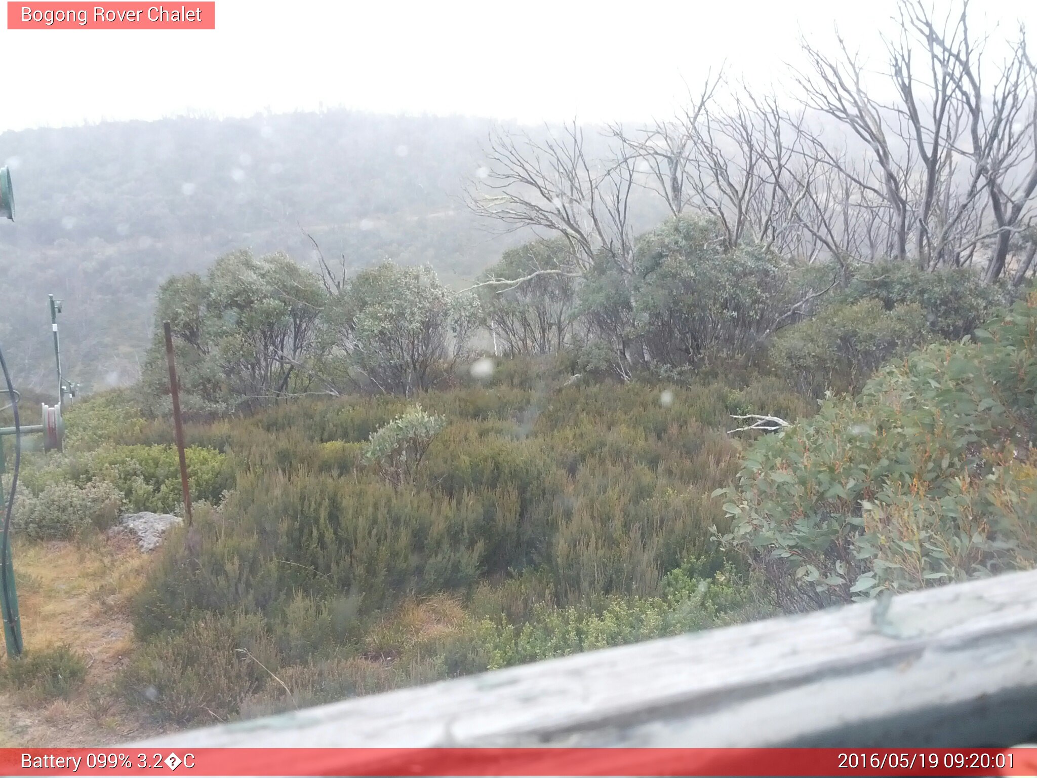 Bogong Web Cam 9:20am Thursday 19th of May 2016