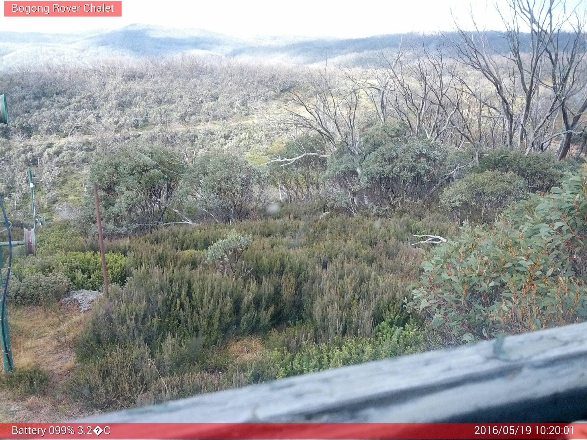 Bogong Web Cam 10:20am Thursday 19th of May 2016