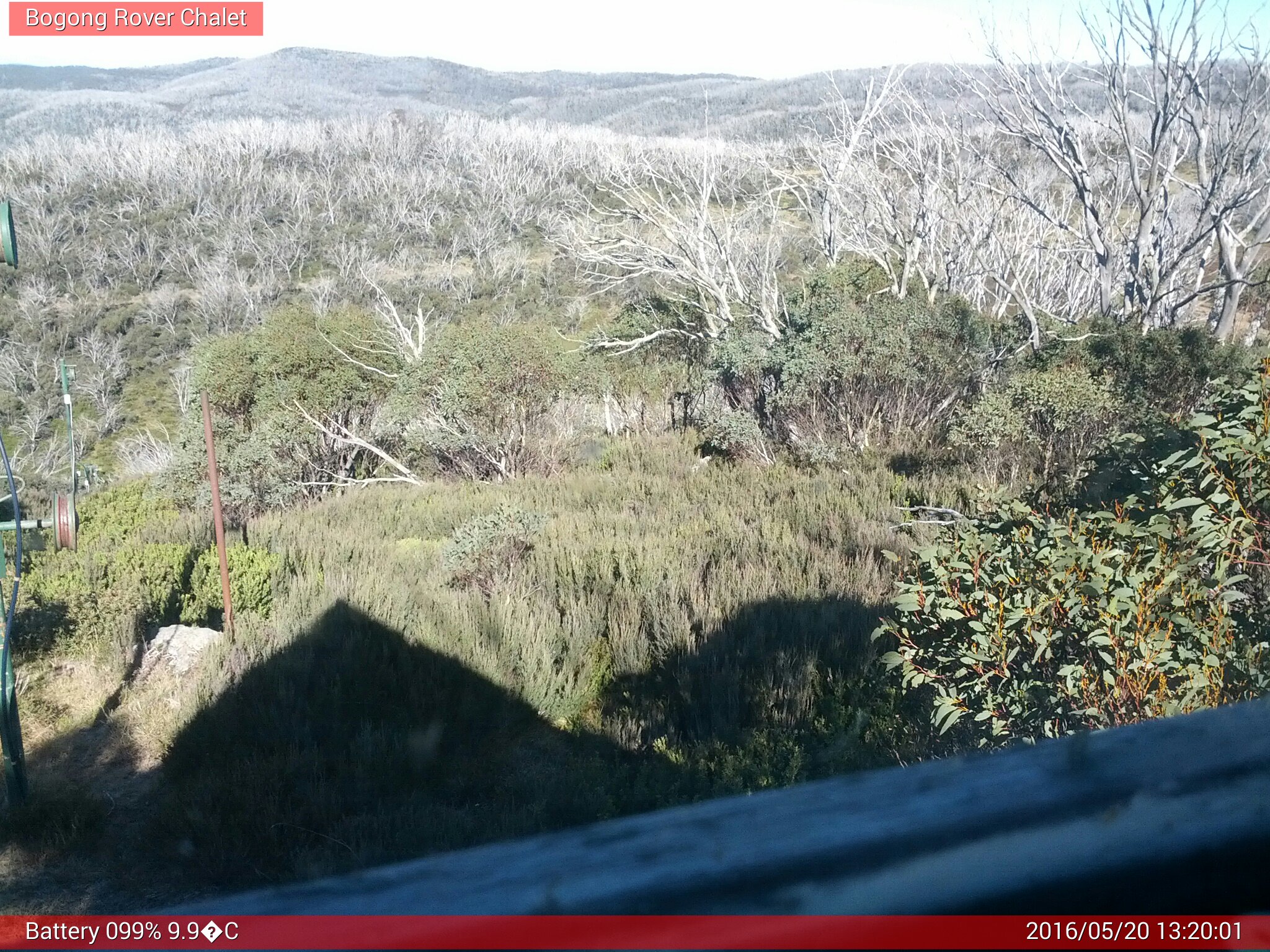 Bogong Web Cam 1:20pm Friday 20th of May 2016