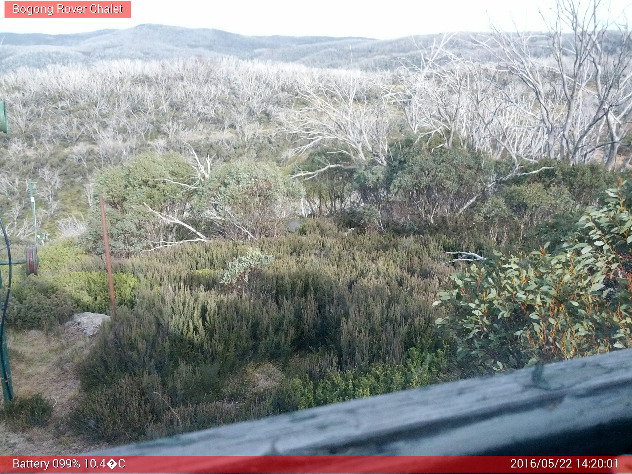 Bogong Web Cam 2:20pm Sunday 22nd of May 2016