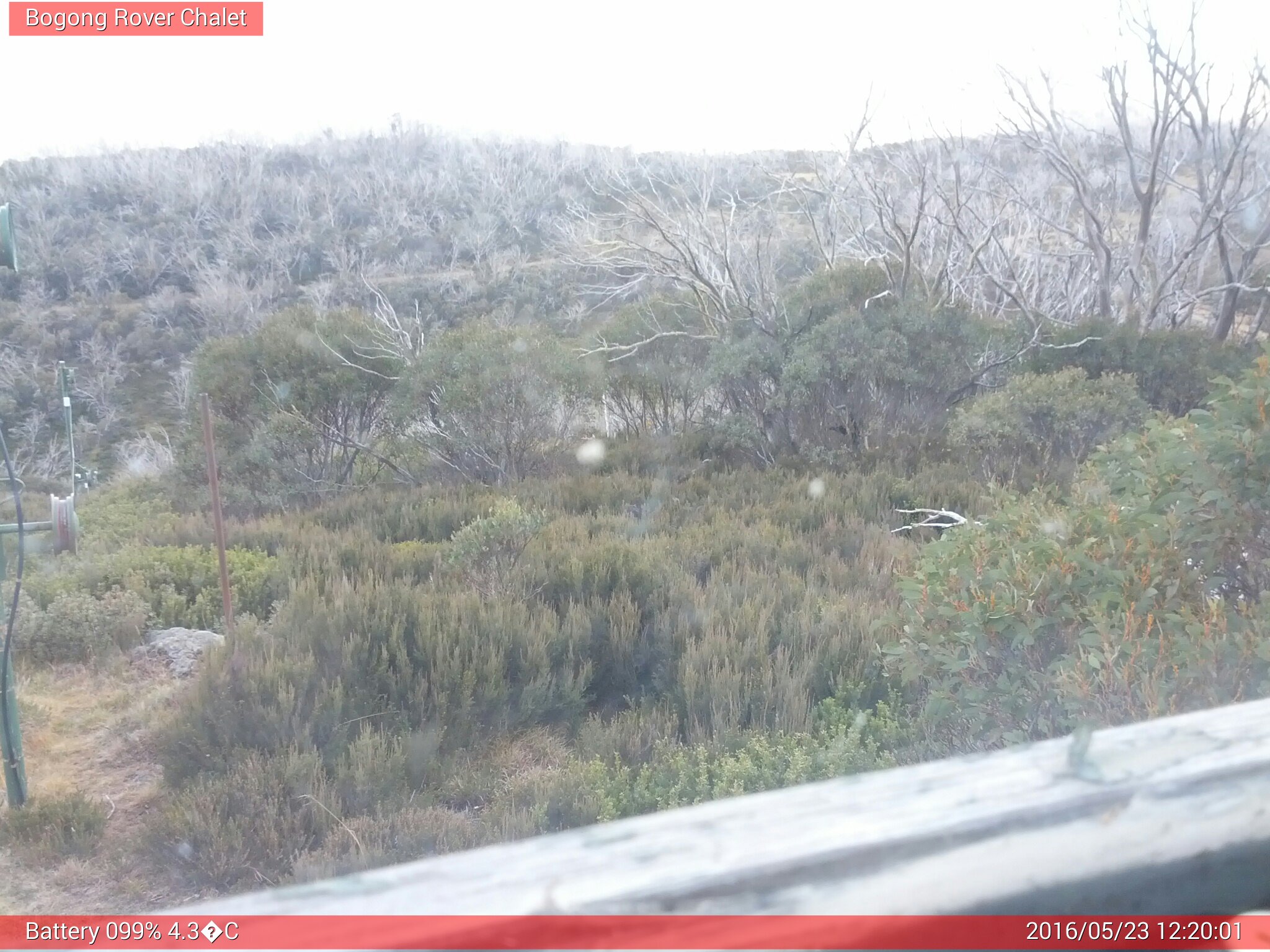 Bogong Web Cam 12:20pm Monday 23rd of May 2016