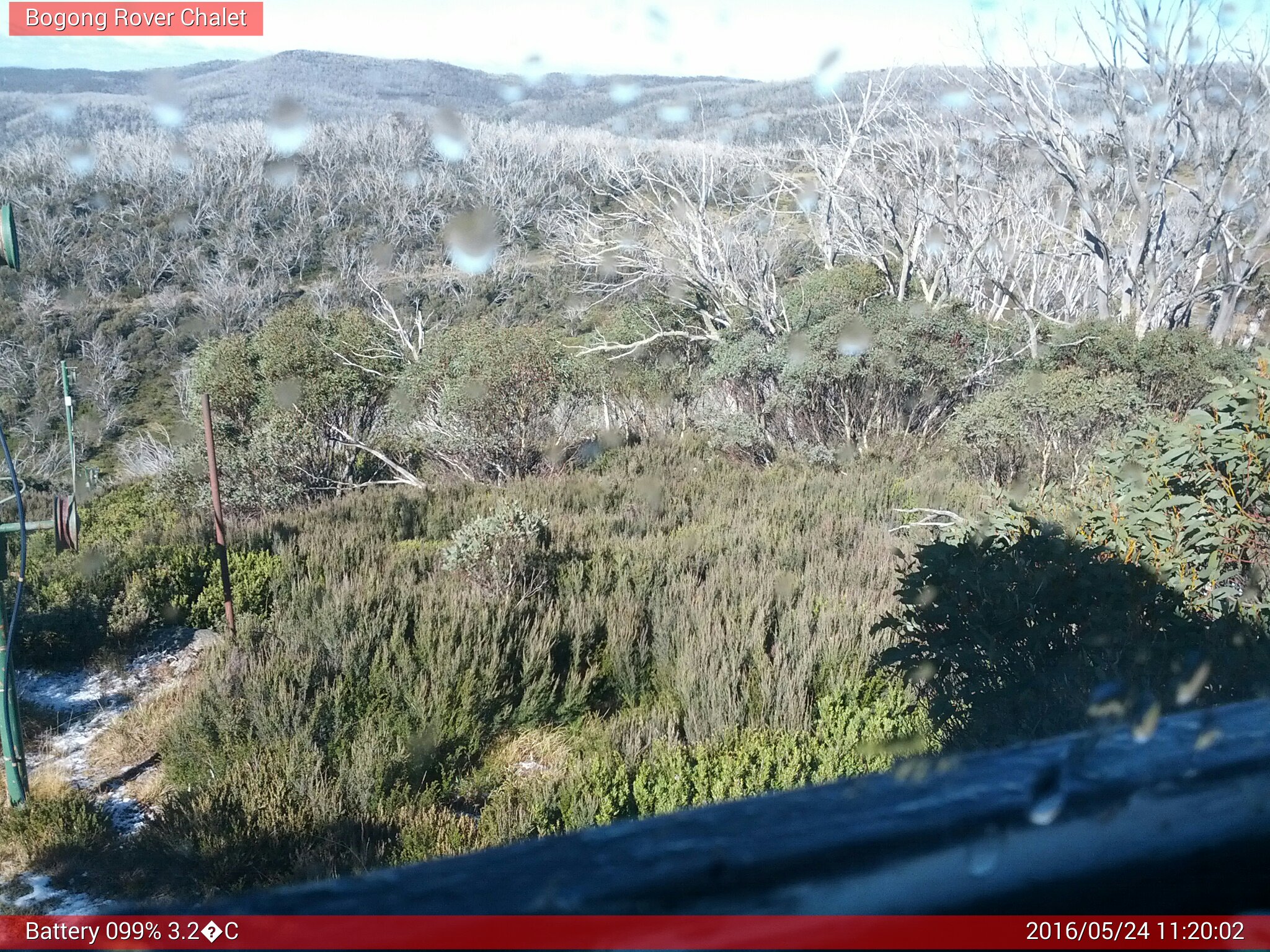 Bogong Web Cam 11:20am Tuesday 24th of May 2016