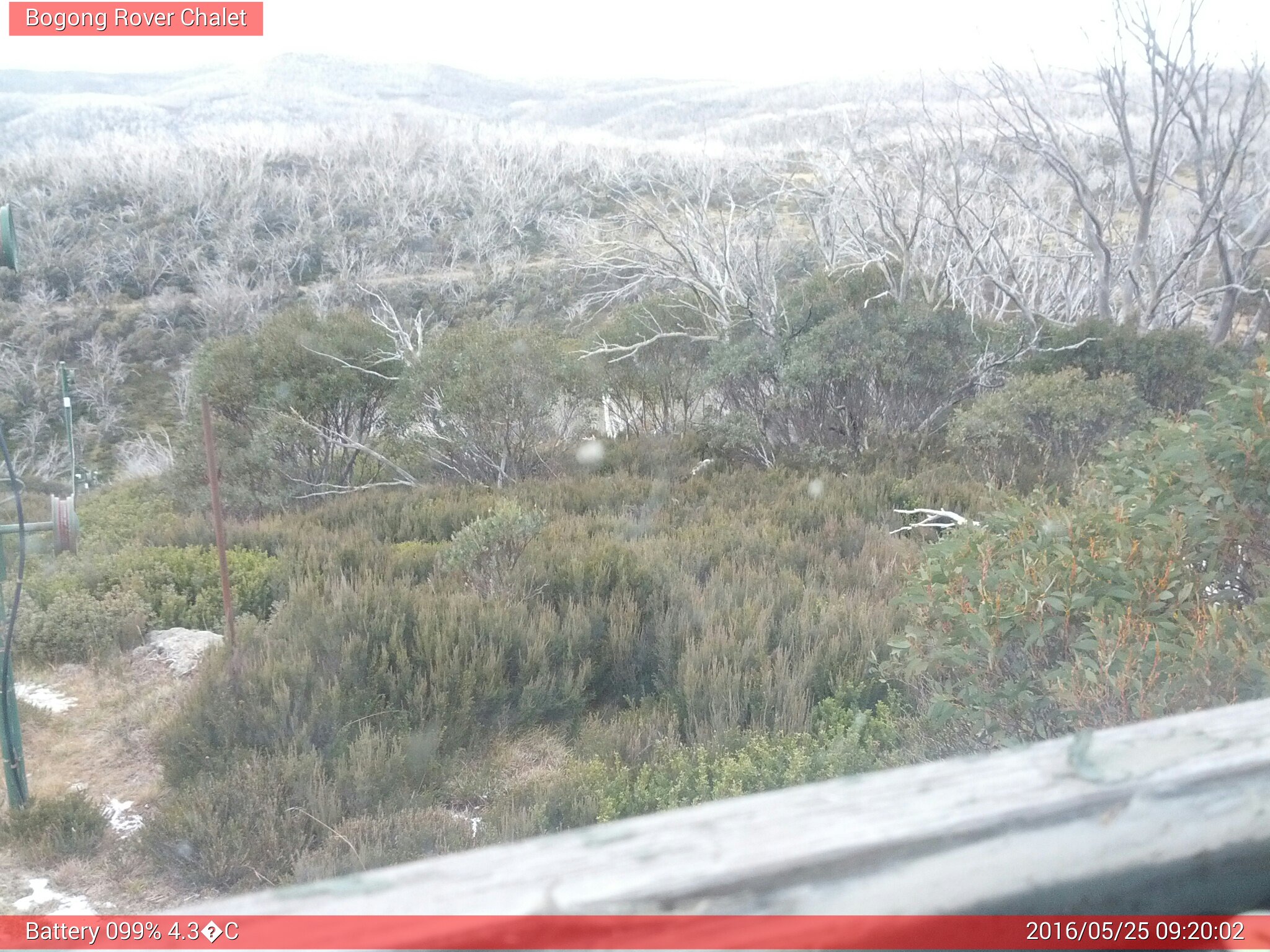 Bogong Web Cam 9:20am Wednesday 25th of May 2016