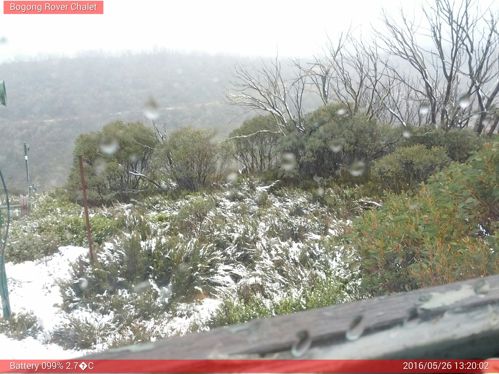 Bogong Web Cam 1:20pm Thursday 26th of May 2016