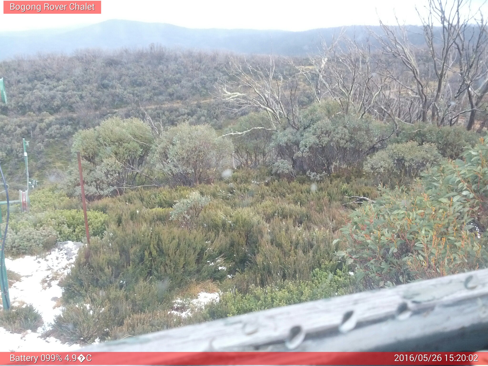 Bogong Web Cam 3:20pm Thursday 26th of May 2016