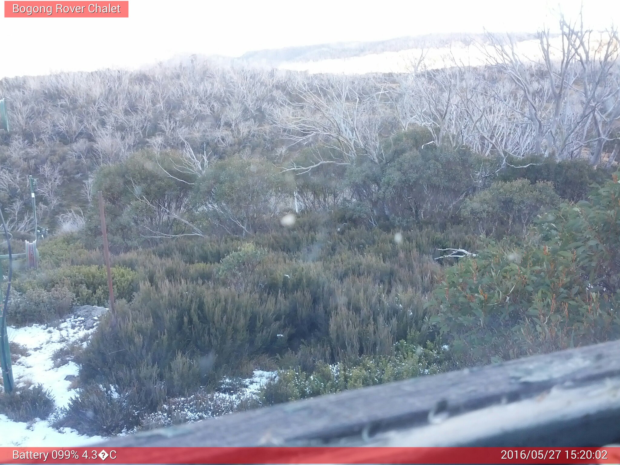 Bogong Web Cam 3:20pm Friday 27th of May 2016