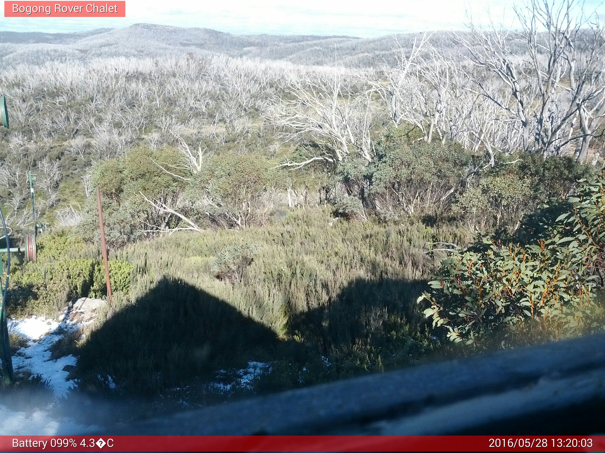 Bogong Web Cam 1:20pm Saturday 28th of May 2016