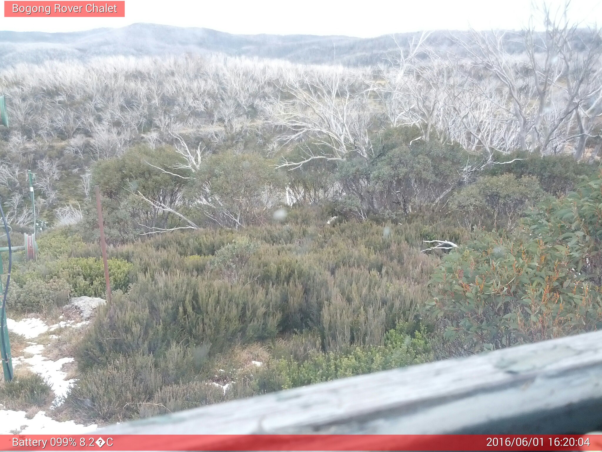 Bogong Web Cam 4:20pm Wednesday 1st of June 2016