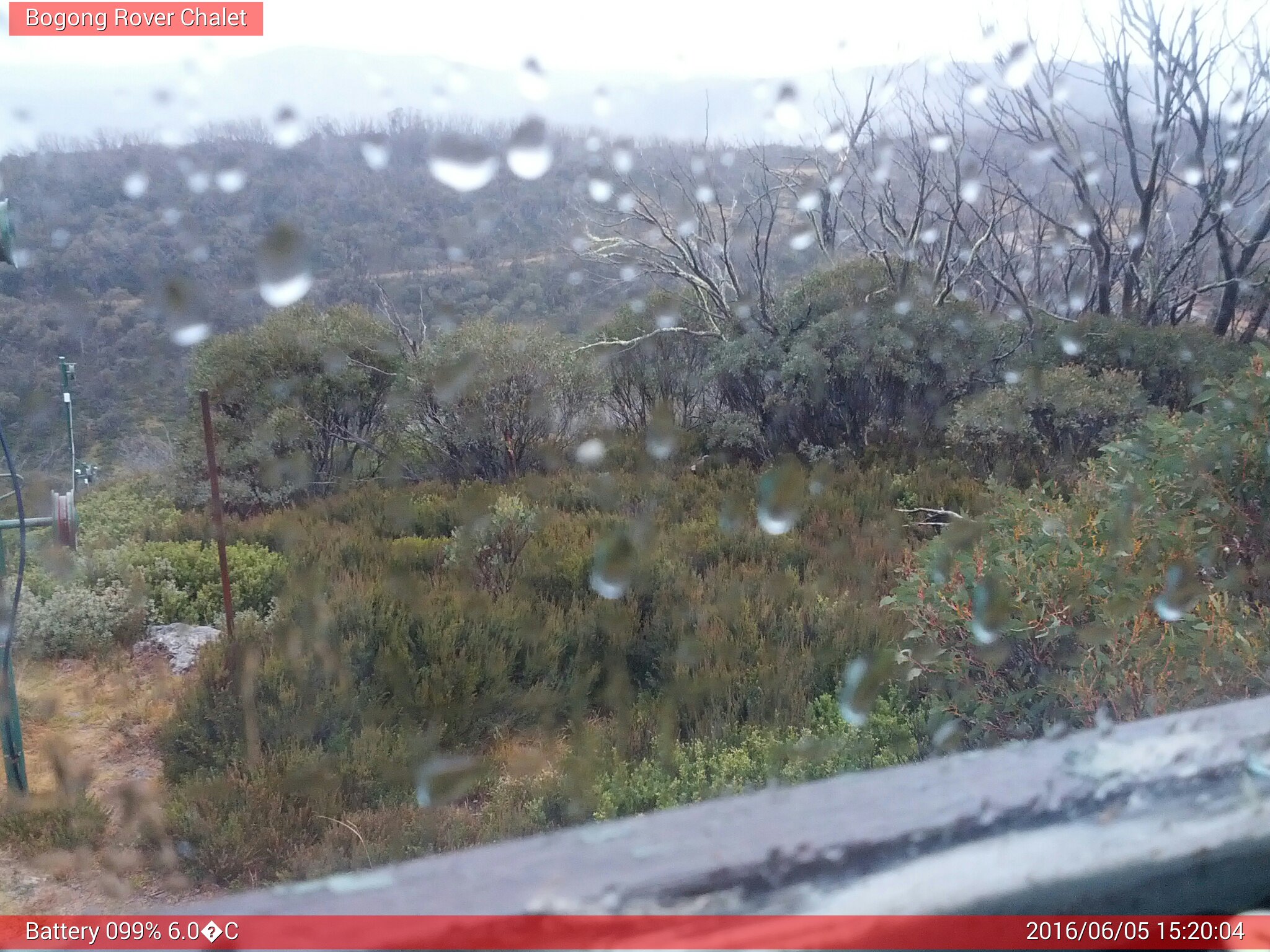 Bogong Web Cam 3:20pm Sunday 5th of June 2016