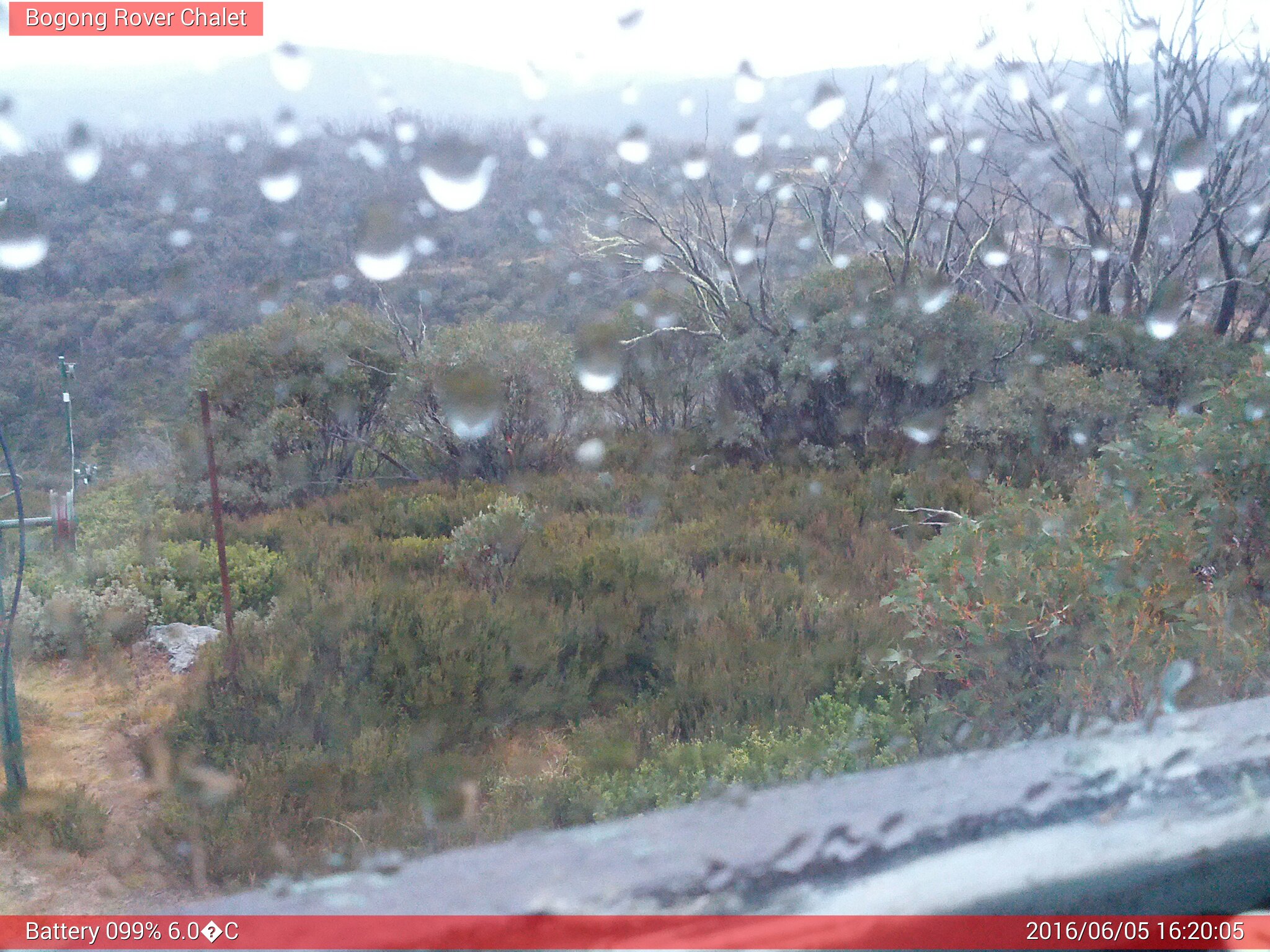 Bogong Web Cam 4:20pm Sunday 5th of June 2016