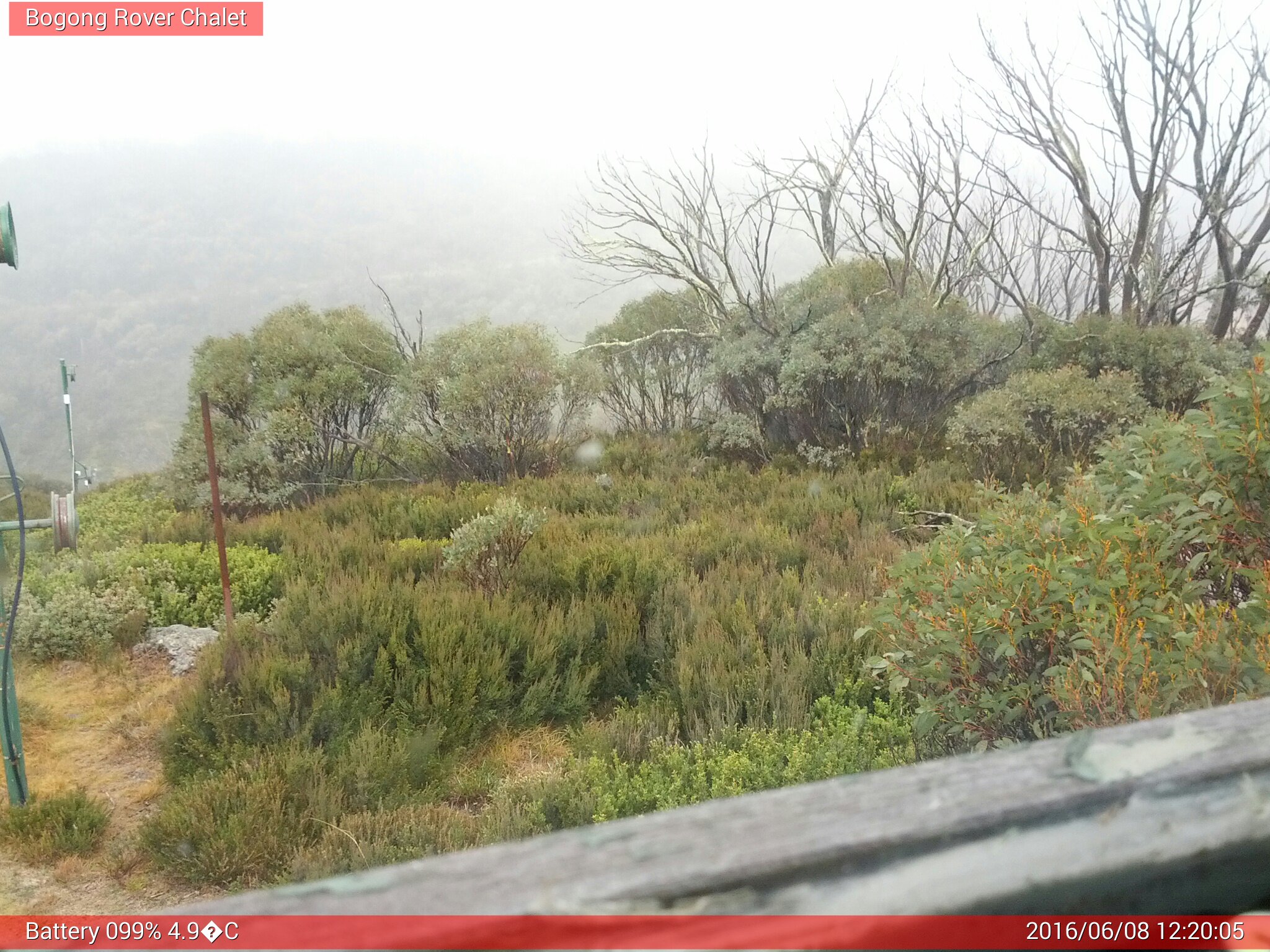 Bogong Web Cam 12:20pm Wednesday 8th of June 2016