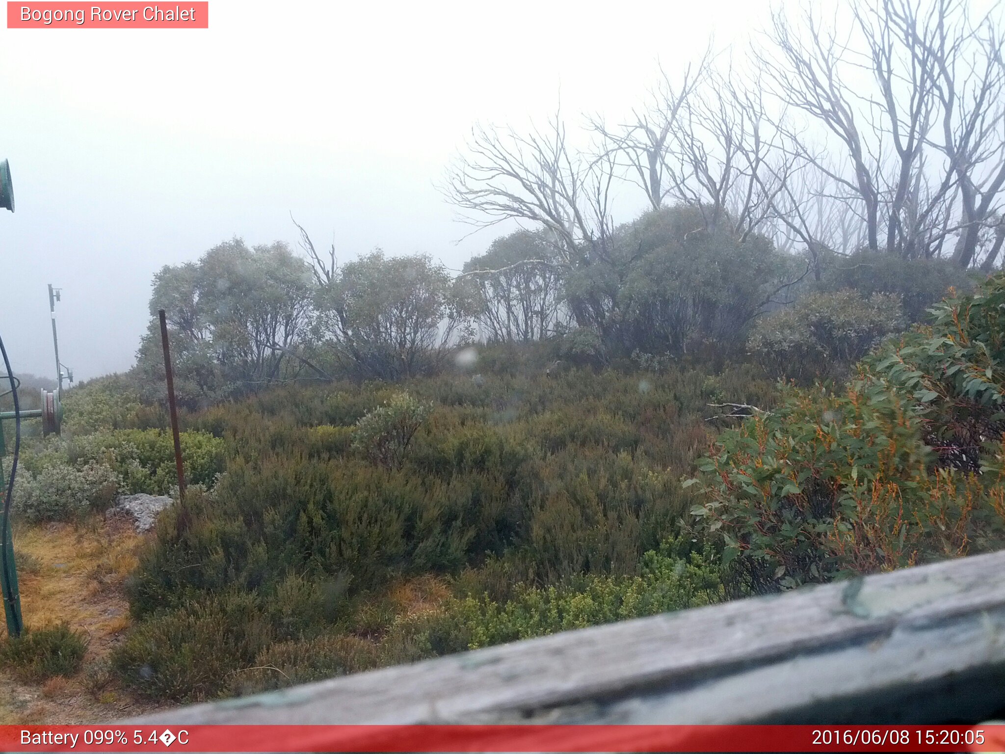 Bogong Web Cam 3:20pm Wednesday 8th of June 2016