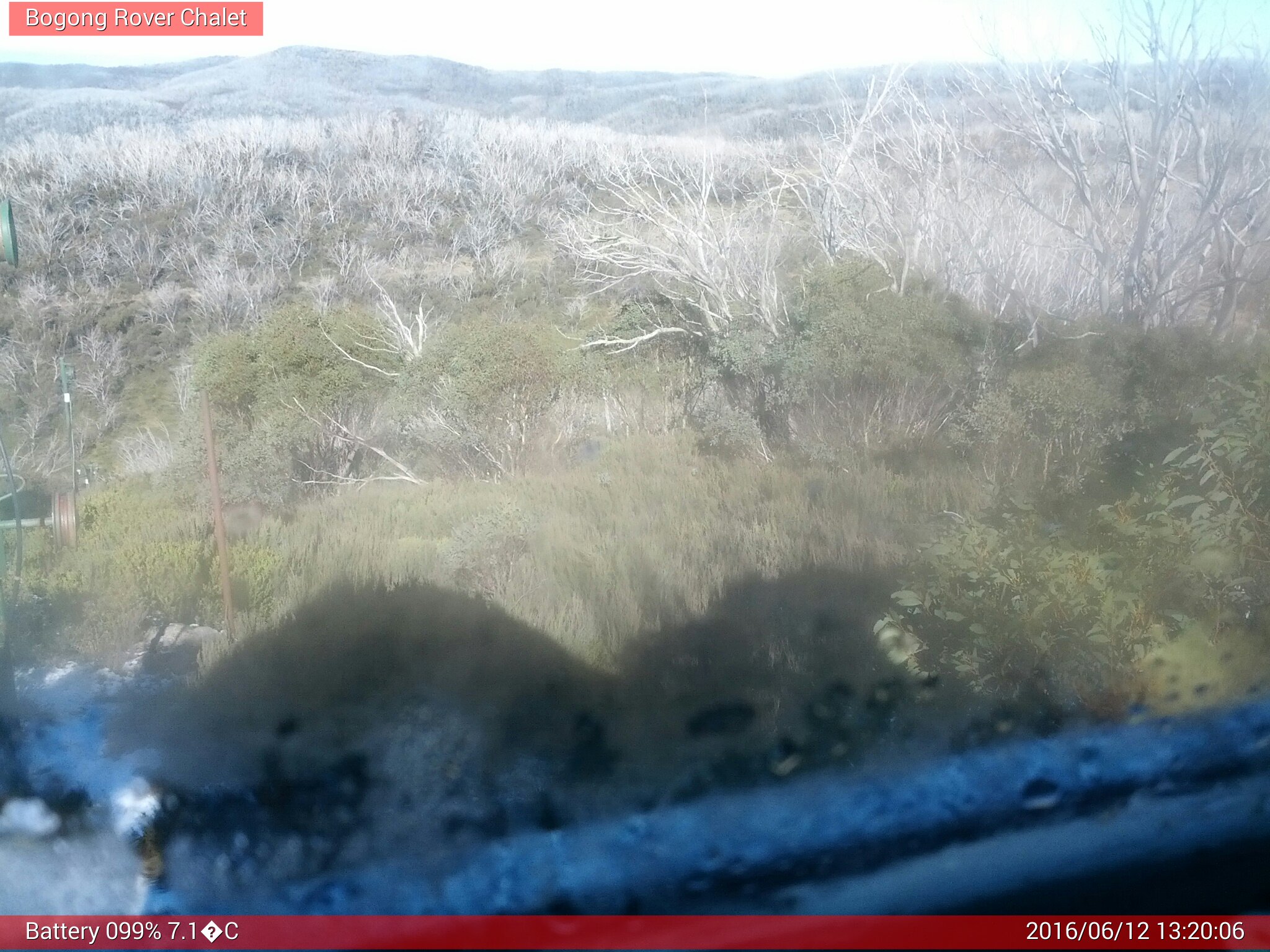 Bogong Web Cam 1:20pm Sunday 12th of June 2016