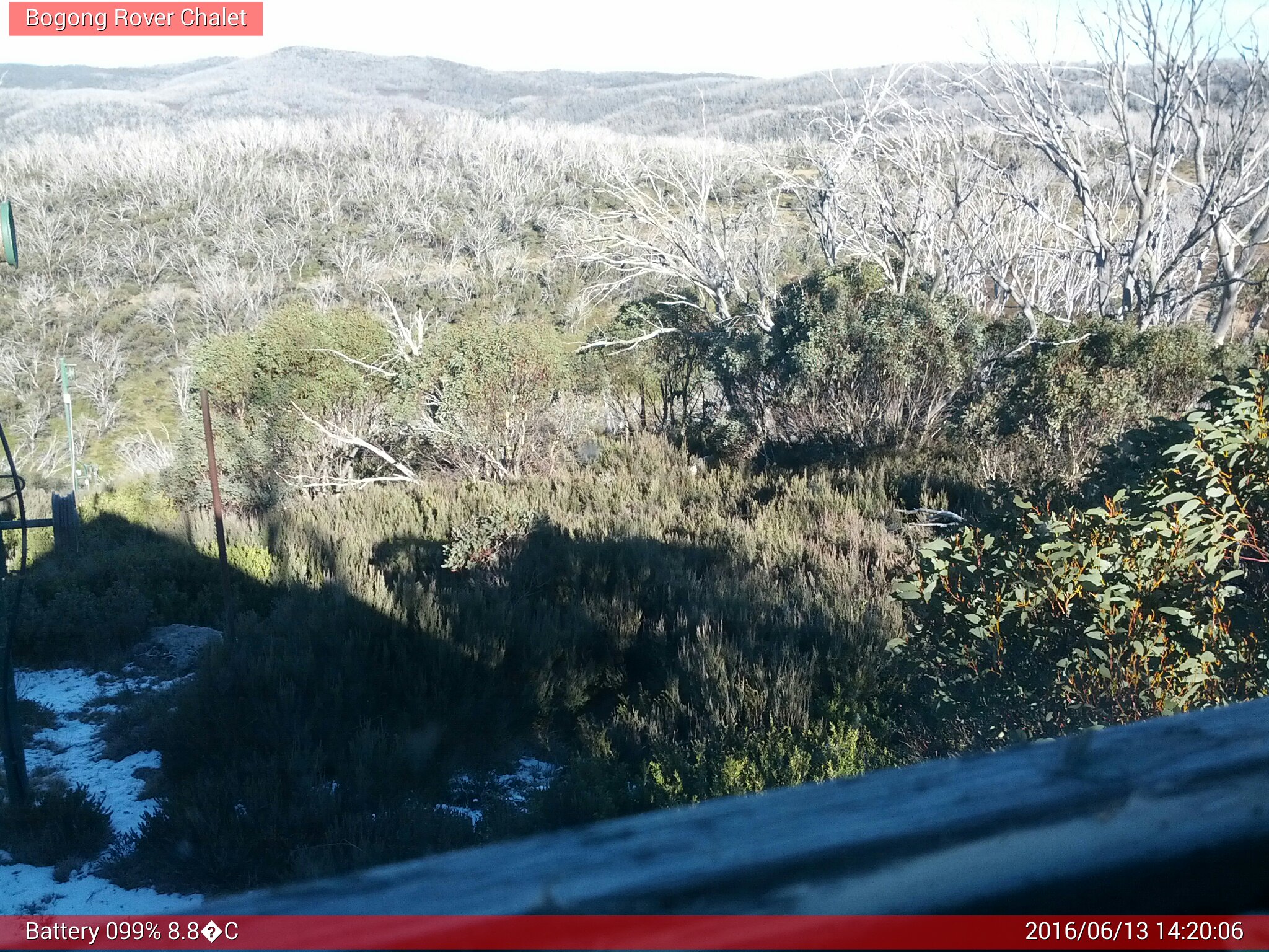 Bogong Web Cam 2:20pm Monday 13th of June 2016