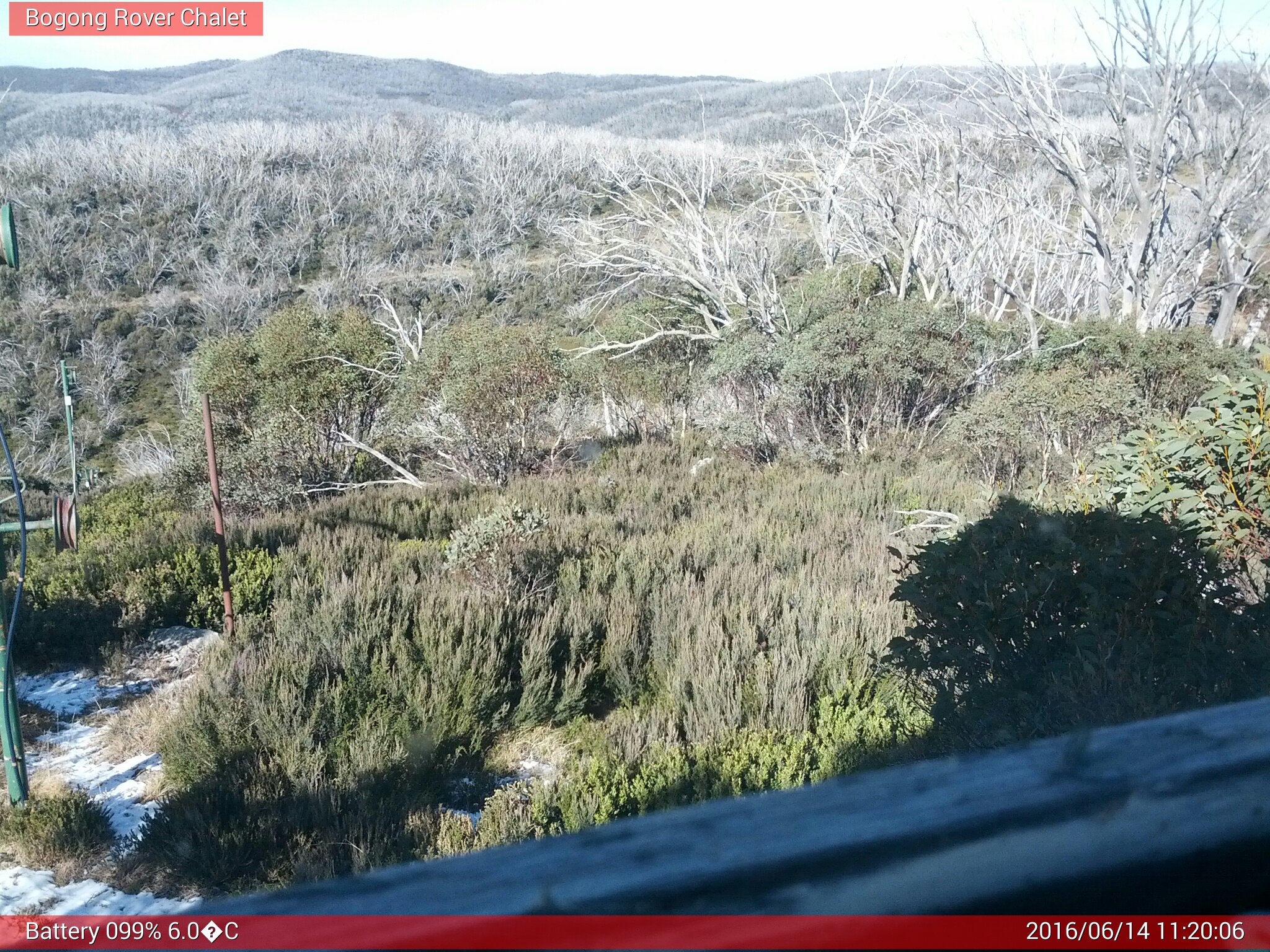 Bogong Web Cam 11:20am Tuesday 14th of June 2016